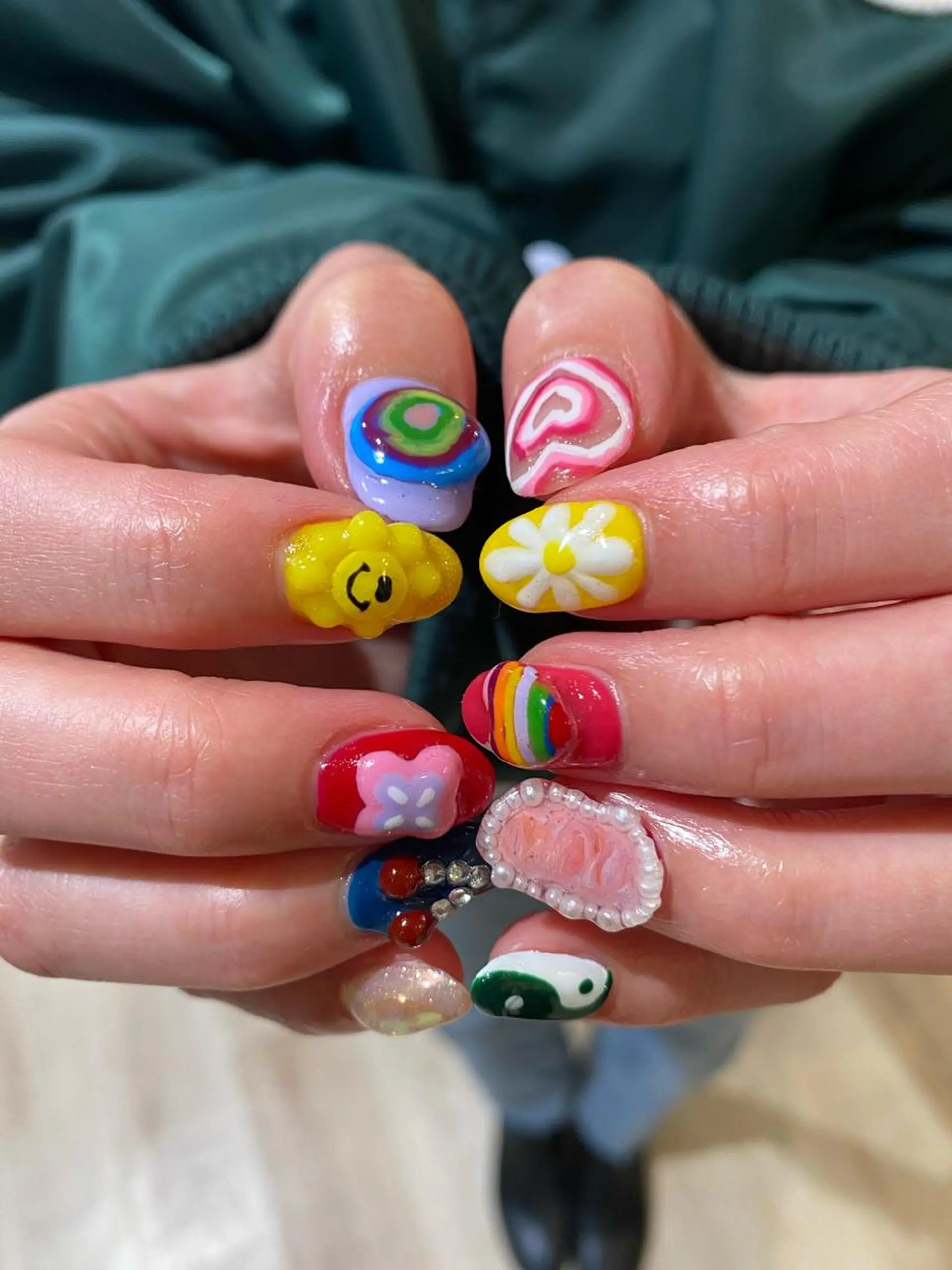 ネイル niconail 千歳烏山店所属・niconail 🧣ayu 📍烏山のネイルデザイン