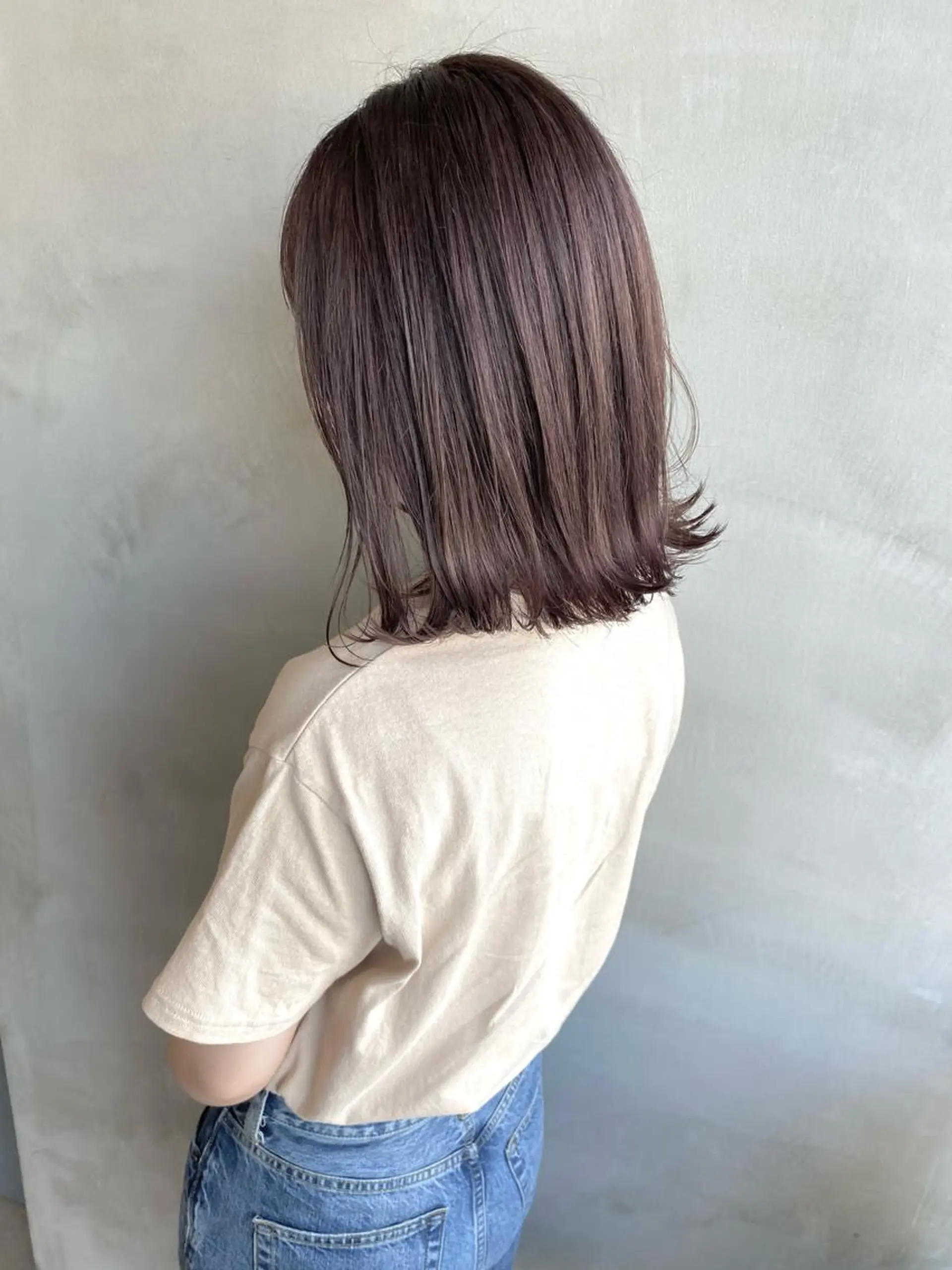 ミディアム カラー ヘアアレンジ ネイル マツエク・マツパ インナーカラー くびれヘア 外国人風カラー 学生 レイヤーカット ヘアカラー トリートメント reverie【レヴリー】所属・夜23時まで予約🉑 reverieあきらのヘアスタイル