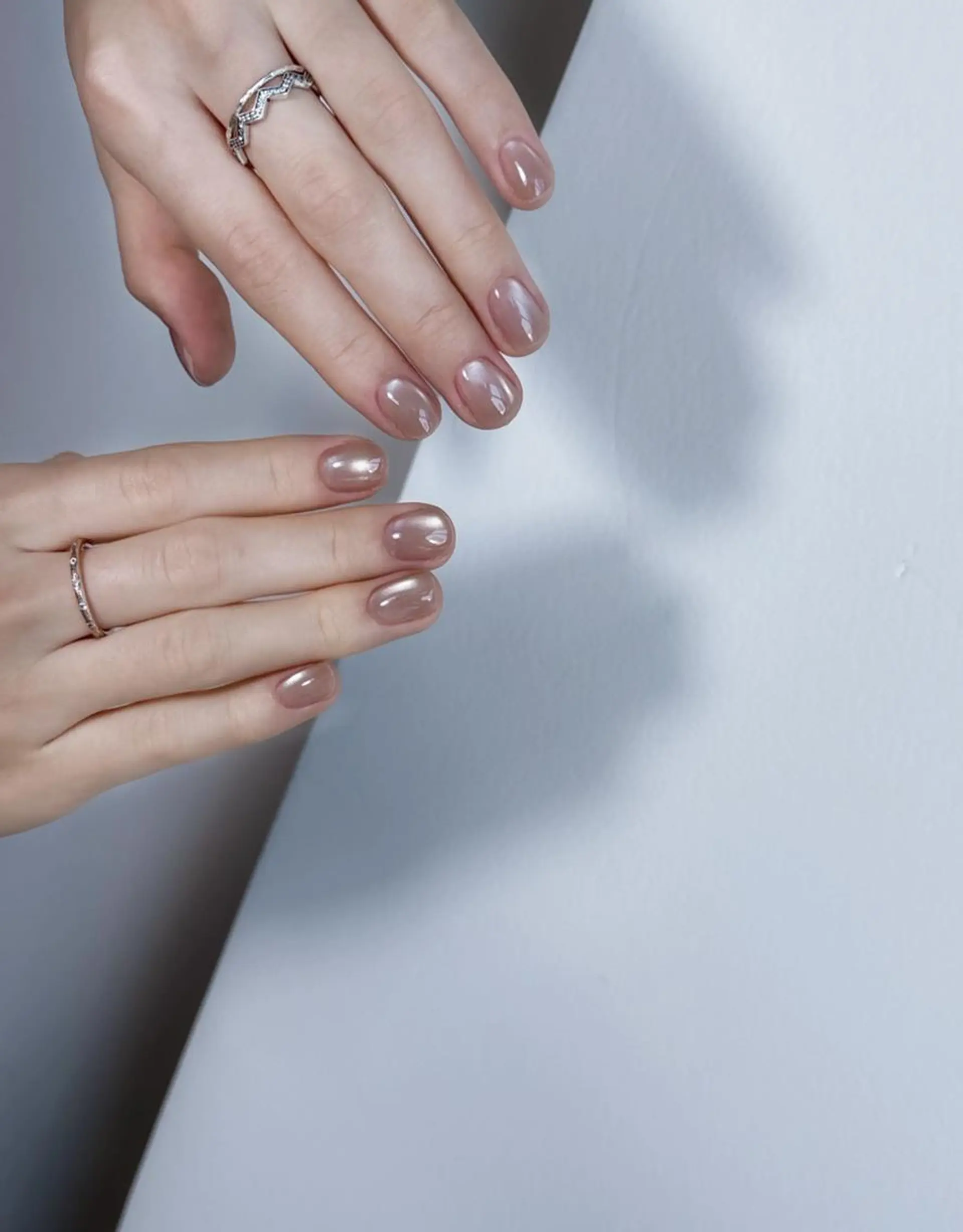 ネイル RAFFINE 月🦋🩵のネイルデザイン