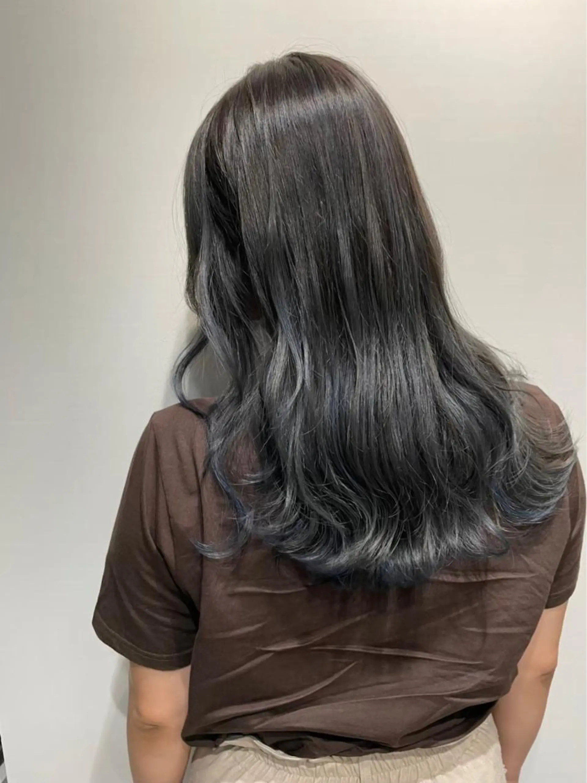 ロング カラー 透明感🫧ナチュラル 🍀りんたろうのヘアスタイル