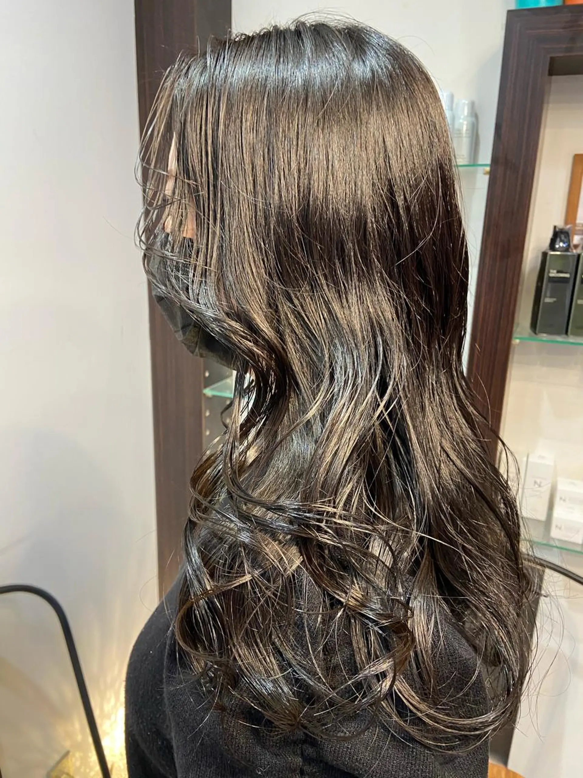 セミロング カラー 🧸プルエクステ❤︎ ネイルKAO🧸のヘアスタイル