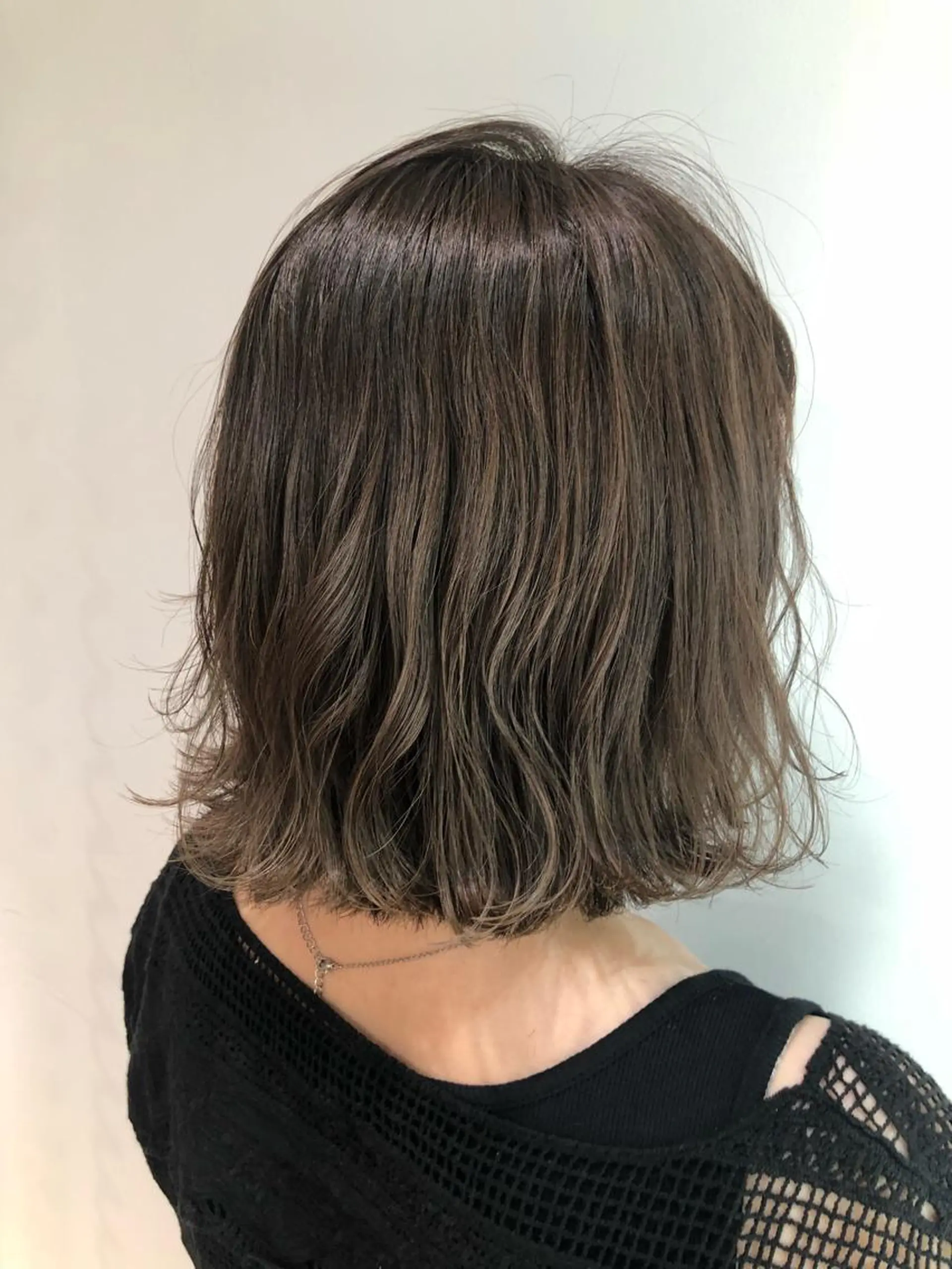 ショート カラー ベージュカラー ハイライトカラー ハイライト カット ヘアカラー トリートメント scene.池袋所属・scene. haraのヘアスタイル