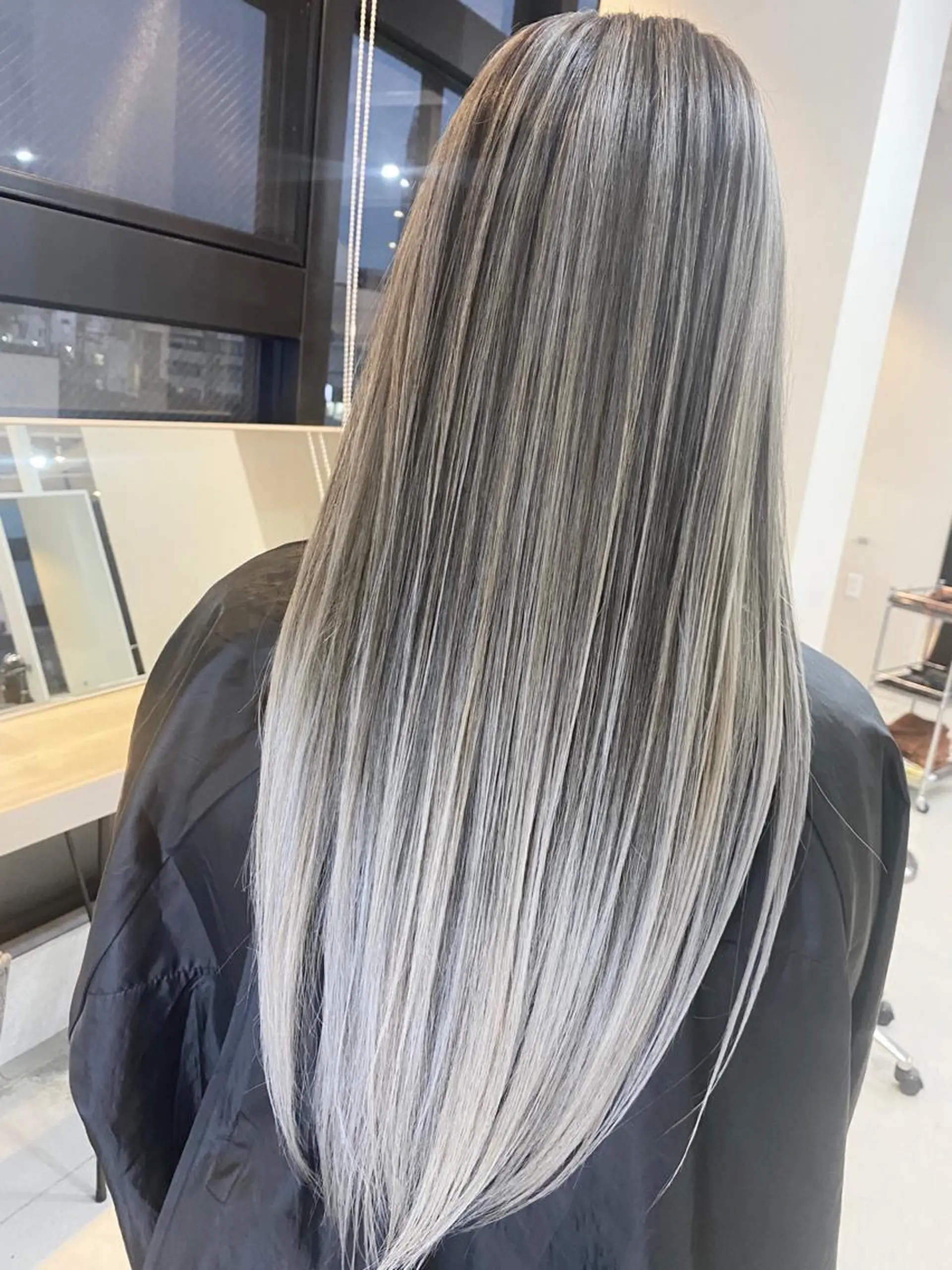 ロング カラー ヘアアレンジ ネイル マツエク・マツパ アイブロウ ヘアカラー トリートメント 井上 一平のヘアスタイル