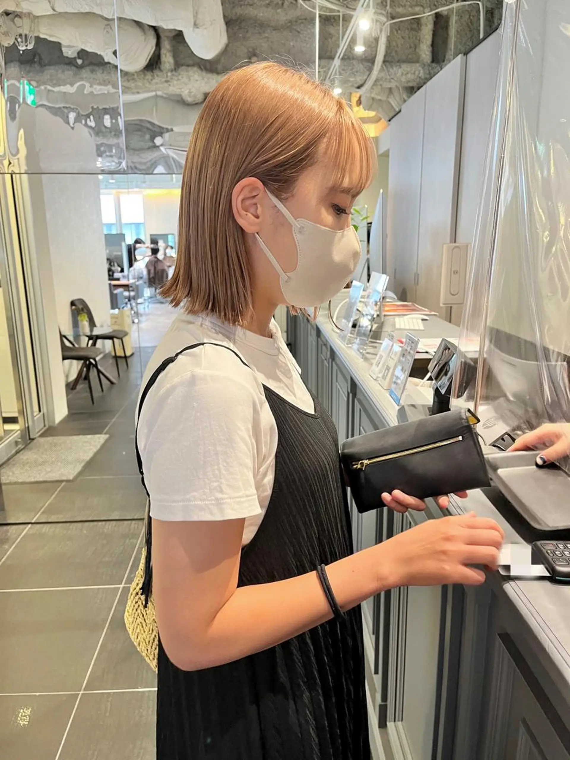 ショート カラー ベージュカラー ブリーチ ケアブリーチ 透明感カラー ダブルカラー カット ヘアカラー ショート/パーマ/ カラー/FUKOのヘアスタイル