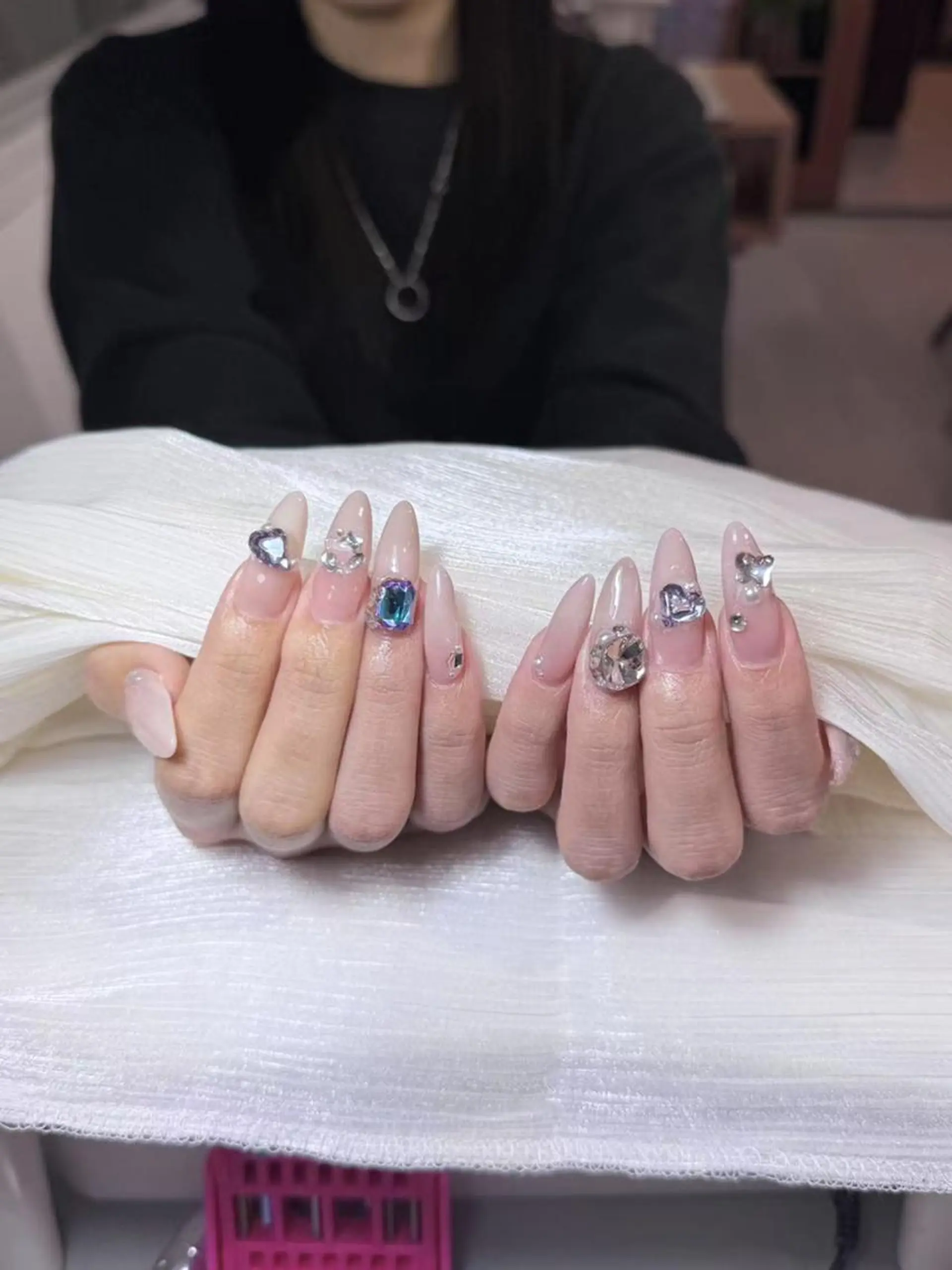 ネイル ハンドネイル DEMAIN- 🌹のネイルデザイン