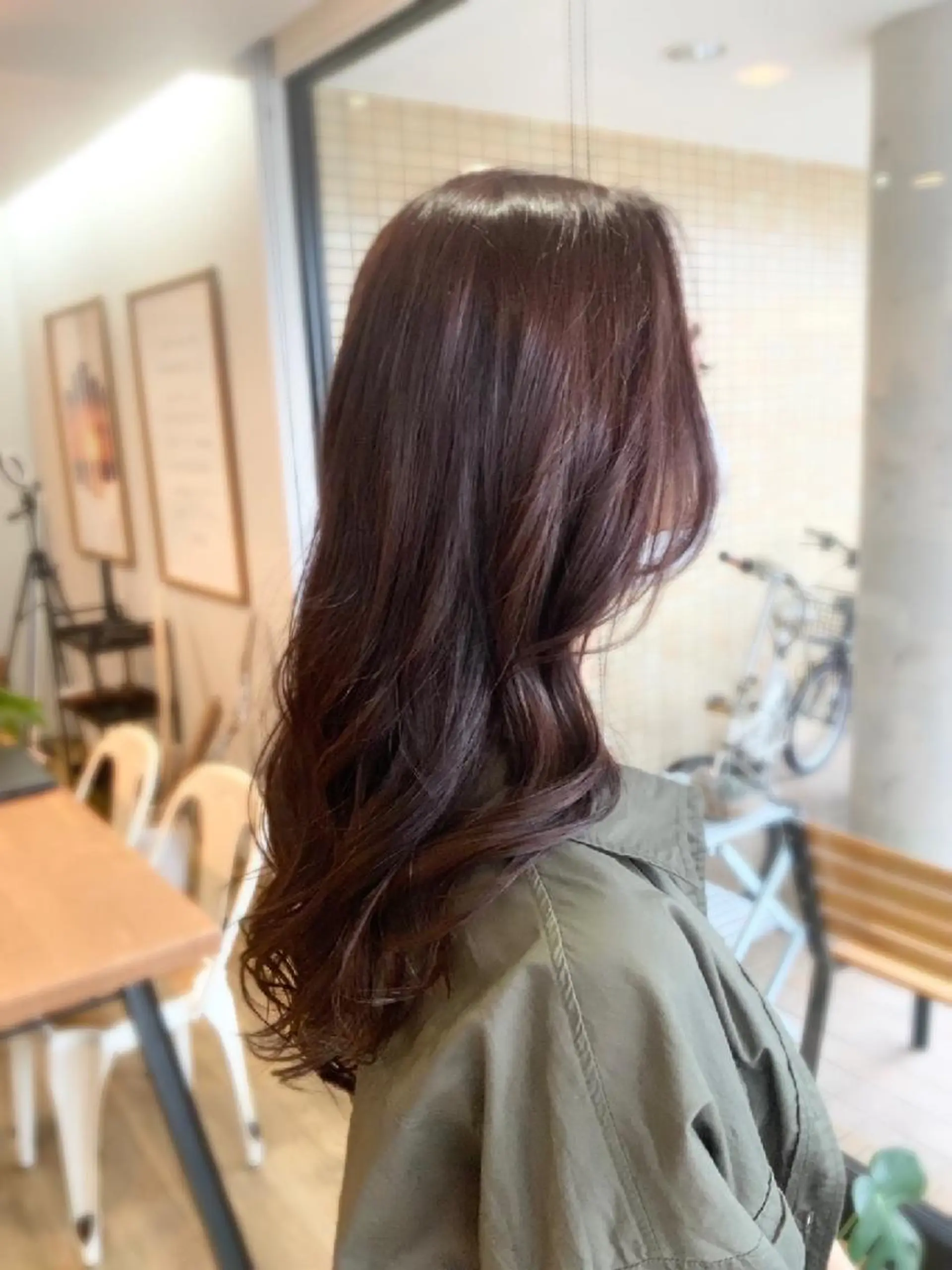 カラー ベージュカラー ラベンダーカラー ヘアカラー トリートメント 堀 望美のヘアスタイル