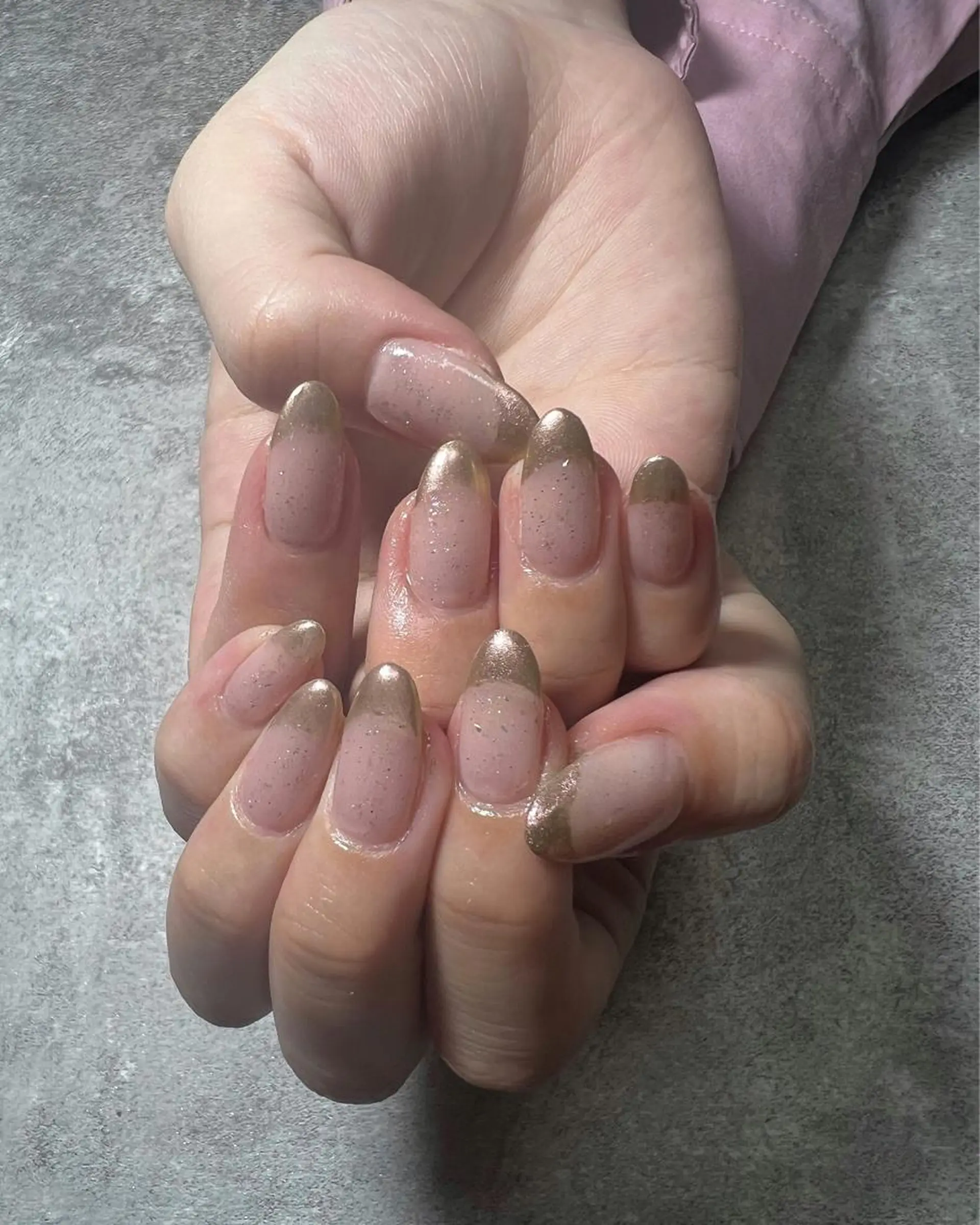 ミディアム Lis10 表参道 マグネット🤍MAIのネイルデザイン