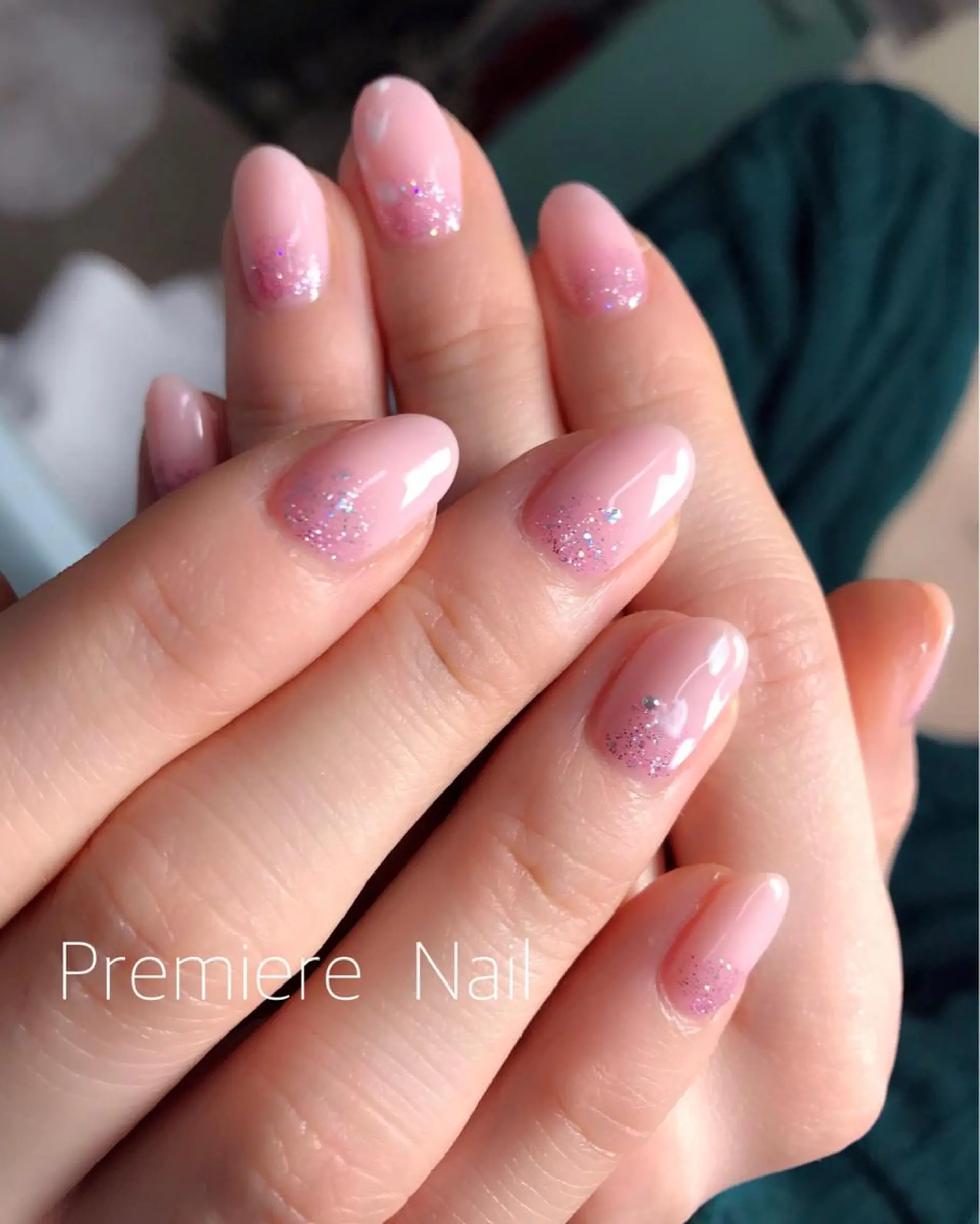ネイル 桜ネイル グラデーション ラメ(グリッター) ラメグラデーション Premiere Nail商店街店のネイルデザイン