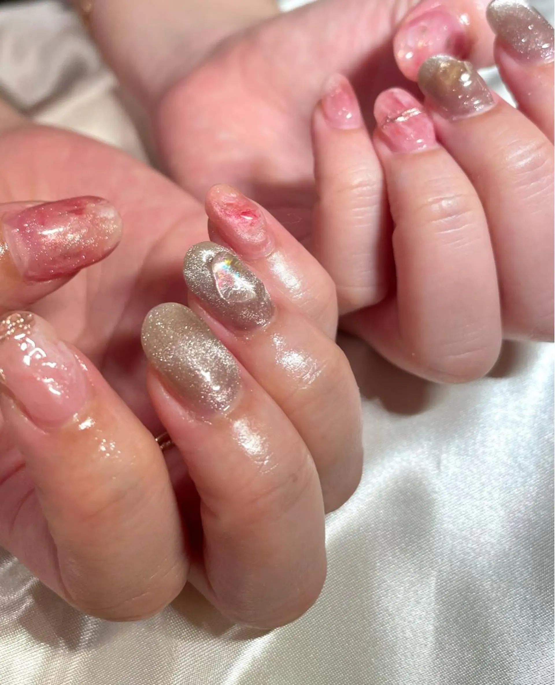 ネイル マグネットネイル マットネイル ミラーネイル ニュアンスネイル ハンドネイル lore. nailのネイルデザイン