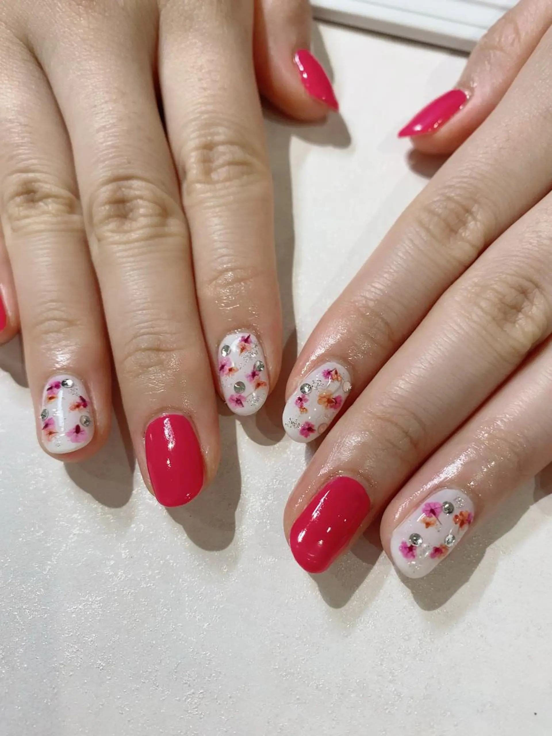 ショート ハンドネイル JNA認定講師🌸 RIEのネイルデザイン