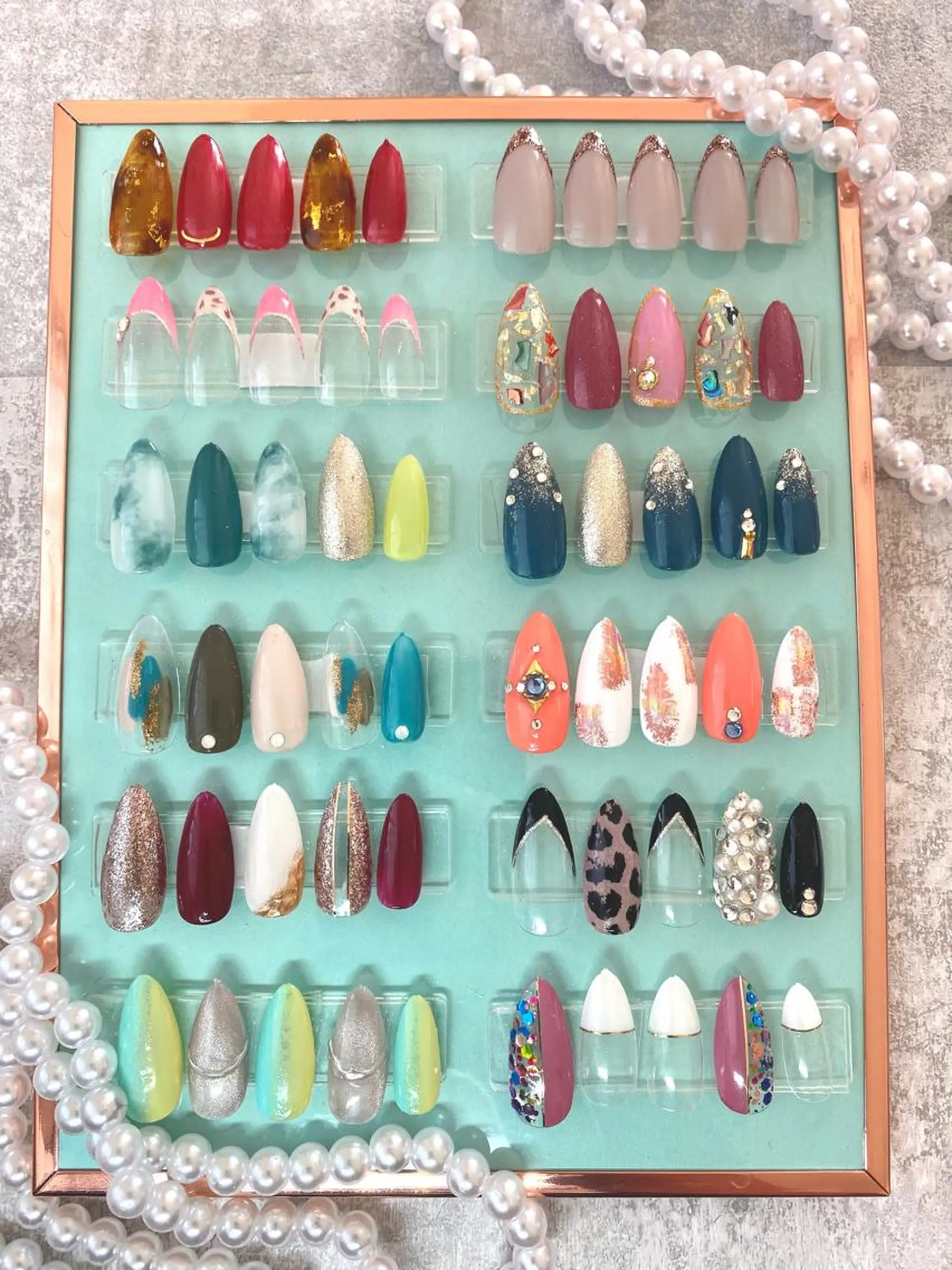 カラー ネイル ハンドネイル nailsalon Mimilyのネイルデザイン