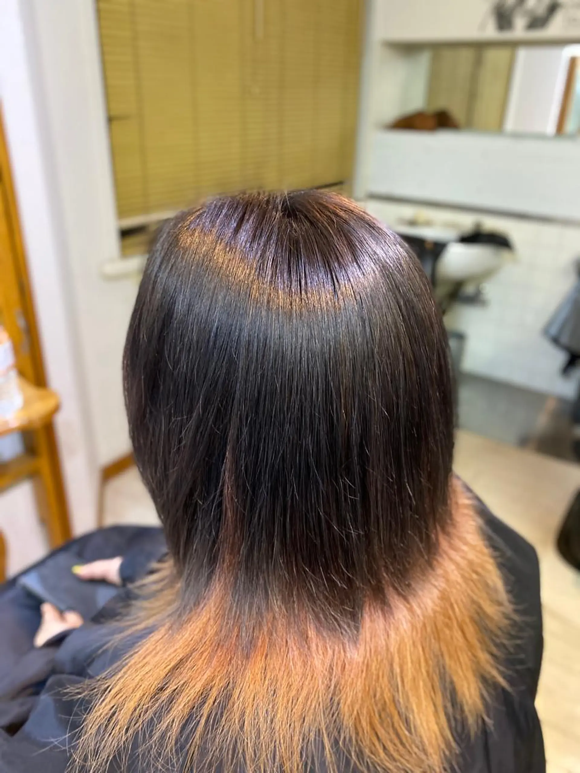 ミディアム カラー アディクシーカラー ブリーチ ダブルカラー ハイライトカラー イルミナカラー CRADLE Takeuchiのヘアスタイル