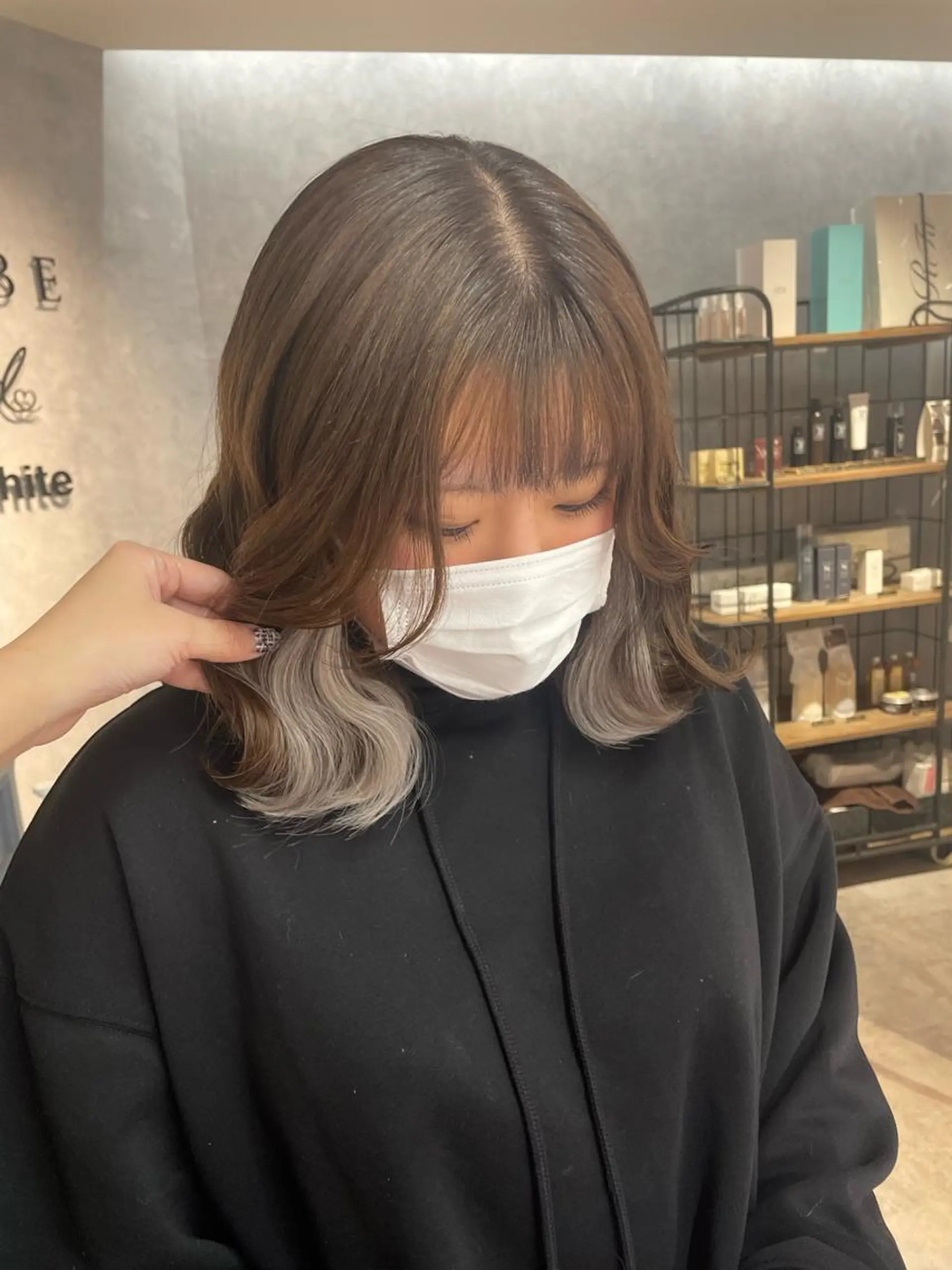 ミディアム Cielro【 シェイロ 】所属・Cielro/ダブル カラー/西田咲希のヘアスタイル