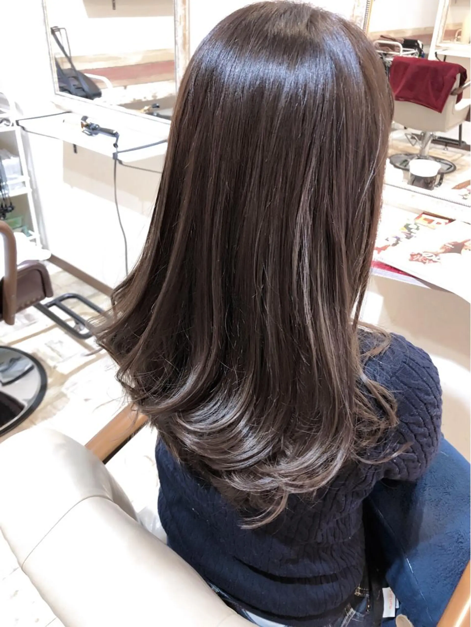 ミディアム カラー カット ヘアカラー トリートメント 【垢抜け大人髪】 TIARA西山のヘアスタイル