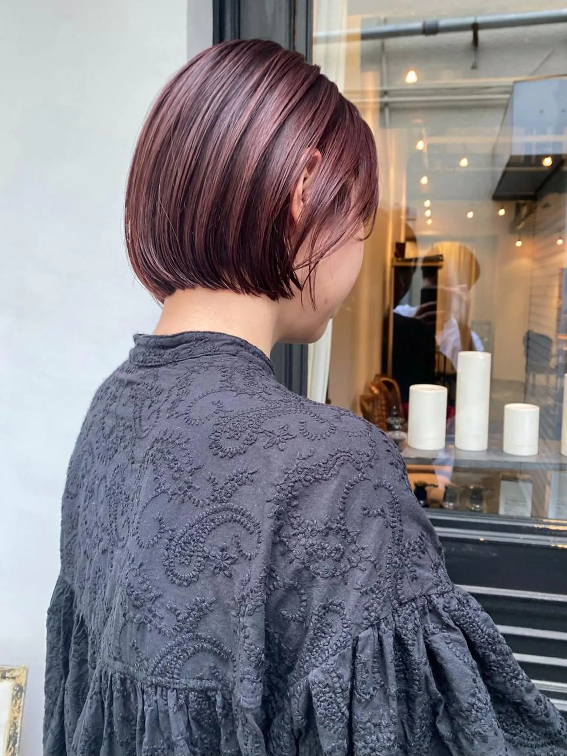 ショート カラー ボルドーカラー ボブ tonari 梅田、中崎町のヘアスタイル