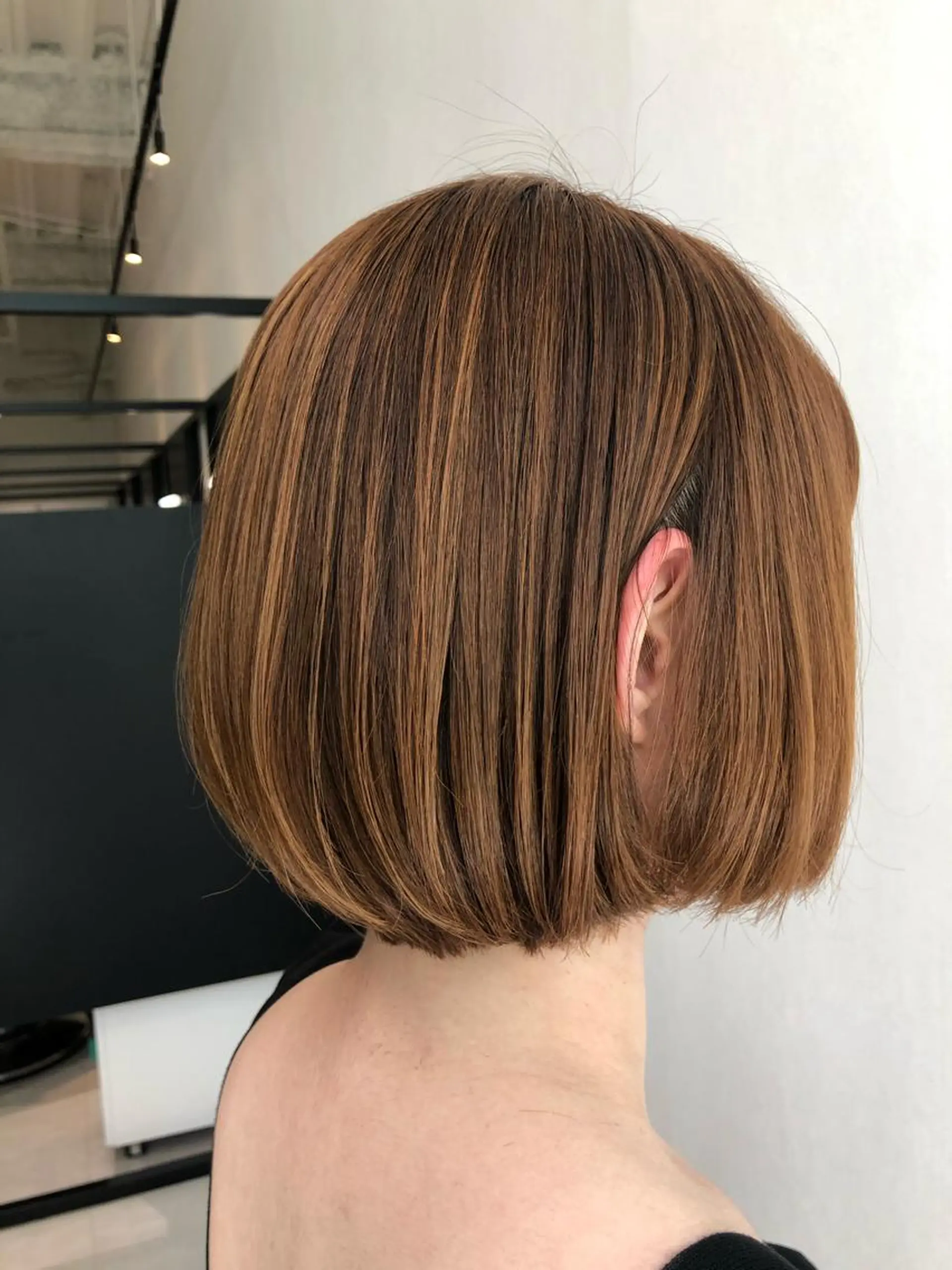 ショート ボブ コトネ🫧 韓国風レイヤーカットのヘアスタイル