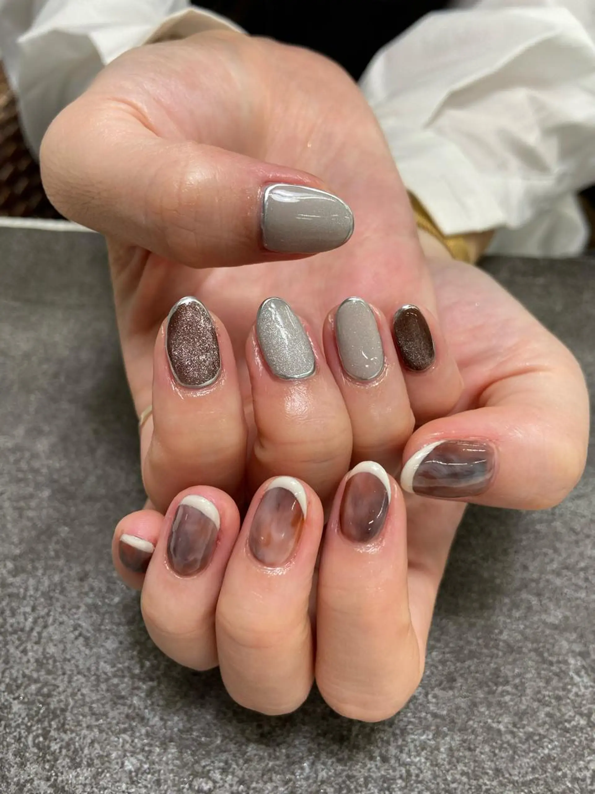 ネイル マグネットネイル ニュアンスネイル MAXKELLY  福岡天神所属・MAXKELLY natsuのネイルデザイン