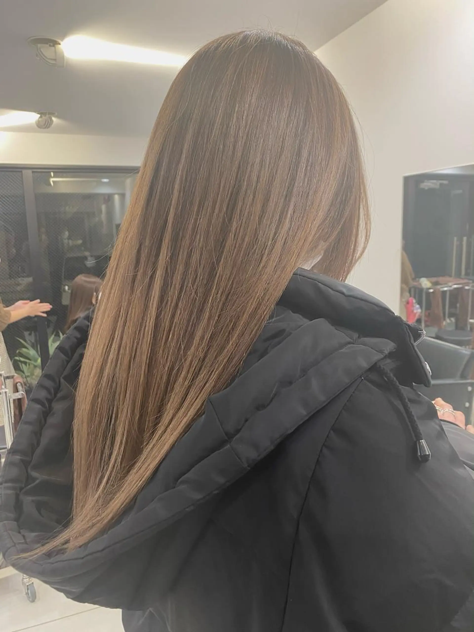 ロング カラー ブラウンカラー opus 店長大和 レイヤー/赤み消しのヘアスタイル