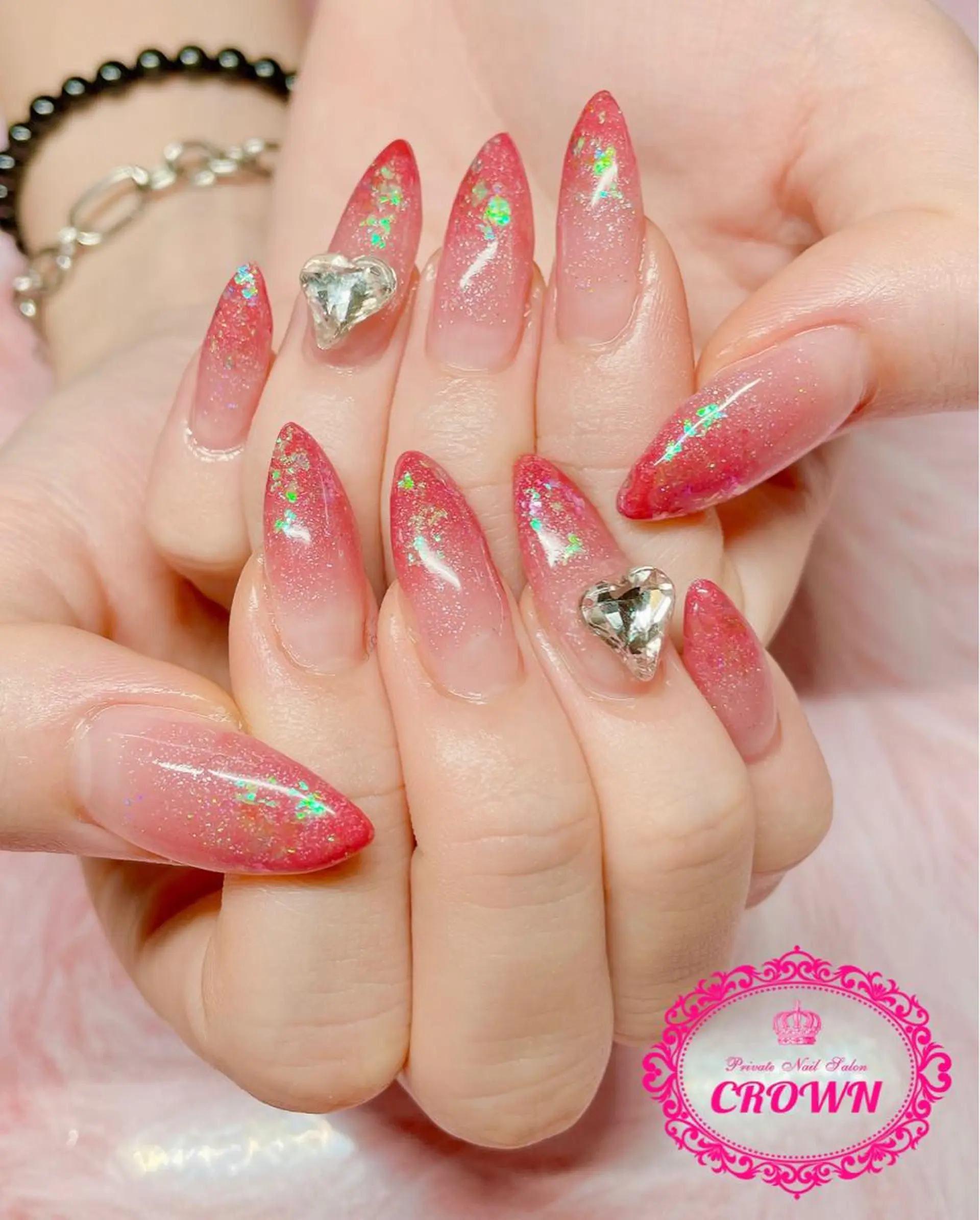 ネイル CROWN プライベートサロンのネイルデザイン