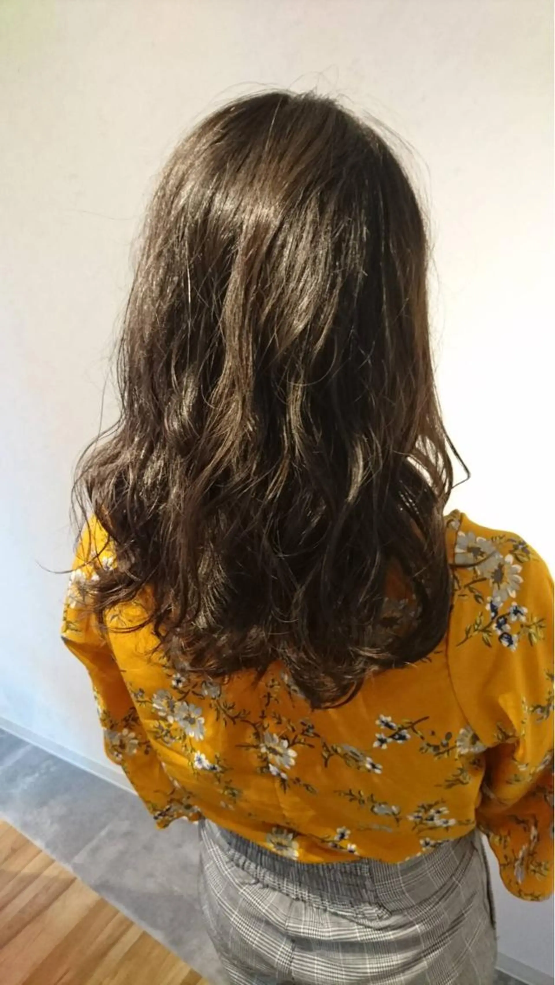 ミディアム カラー TOWA 野村　コウダイのヘアスタイル