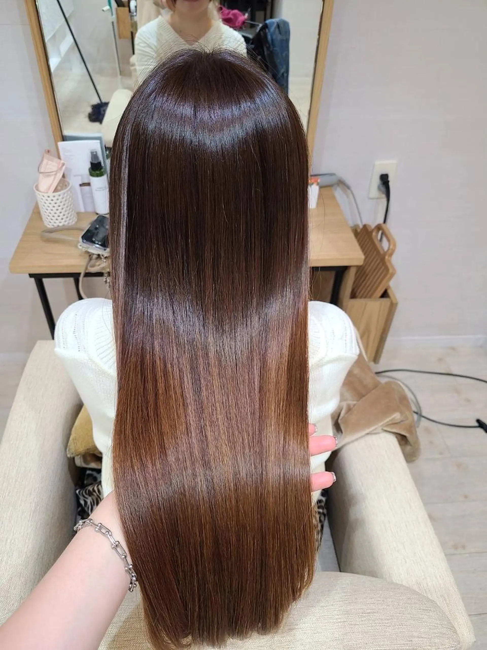 セミロング カラー 髪質改善 カット トリートメント Stellar 髪質改善ステラのヘアスタイル