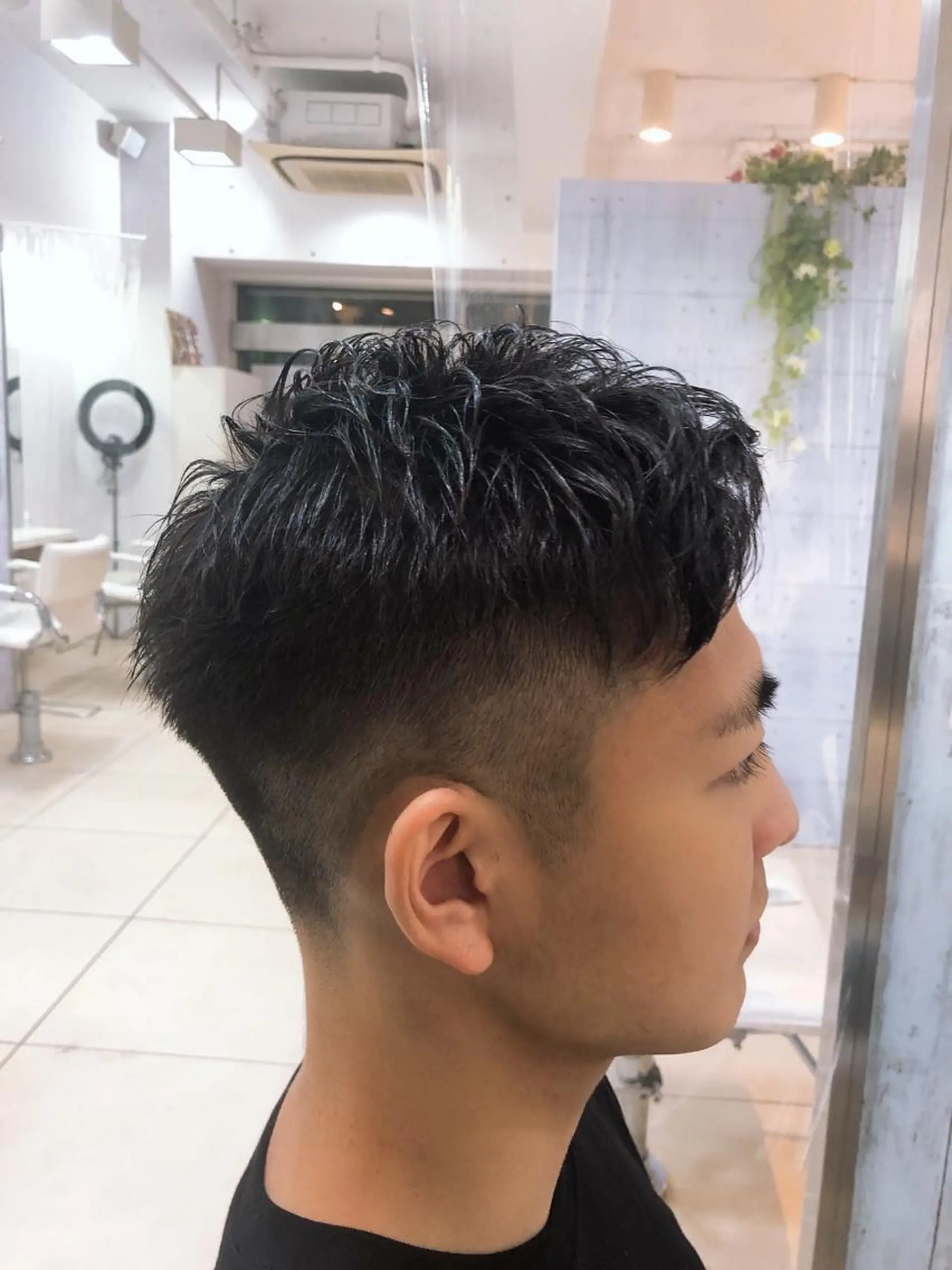 ショート パーマ メンズ 髪質改善× ハイライト溝江のヘアスタイル