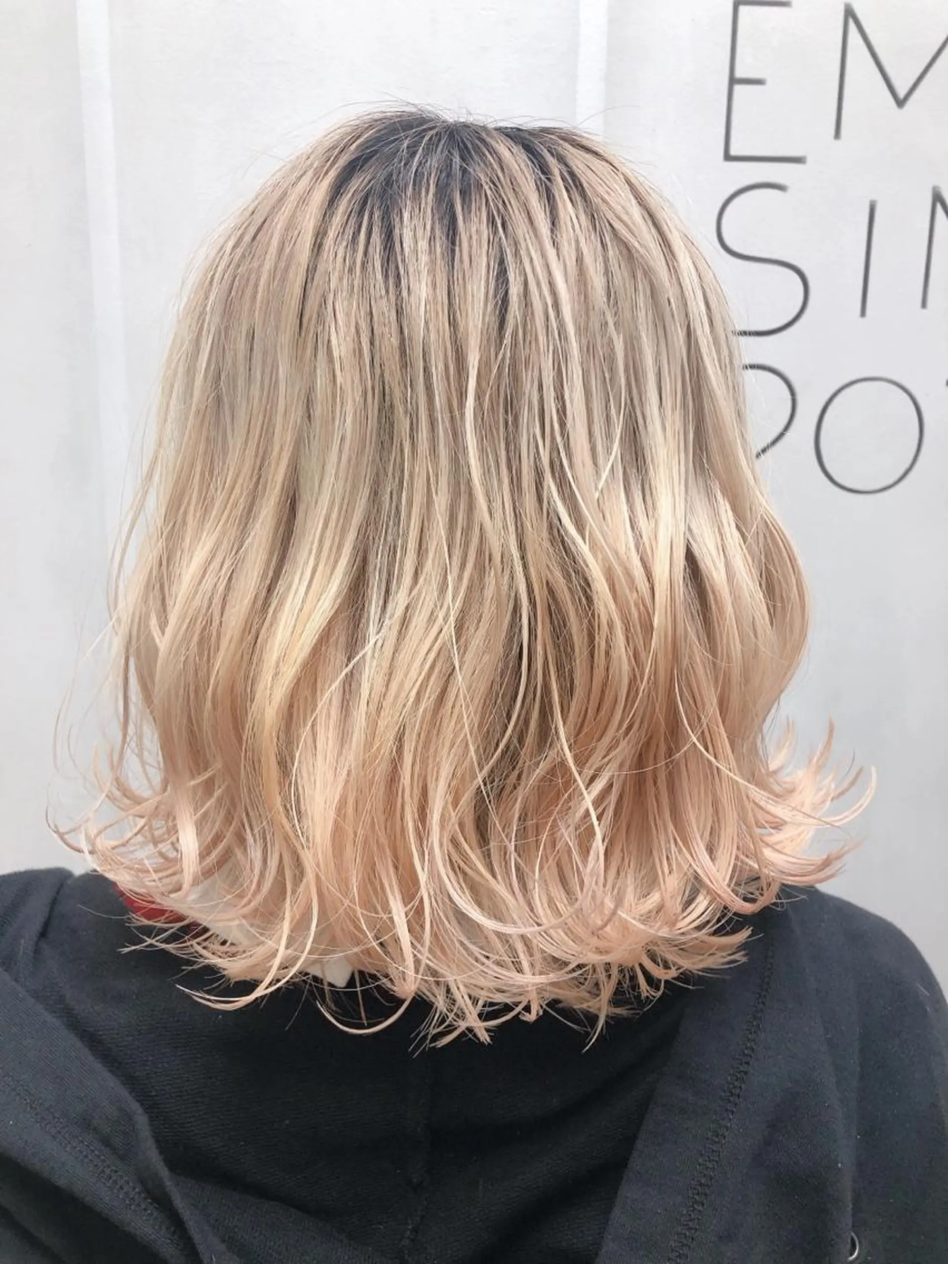 ショート カラー OAK溝の口 𖠋SHINYAのヘアスタイル