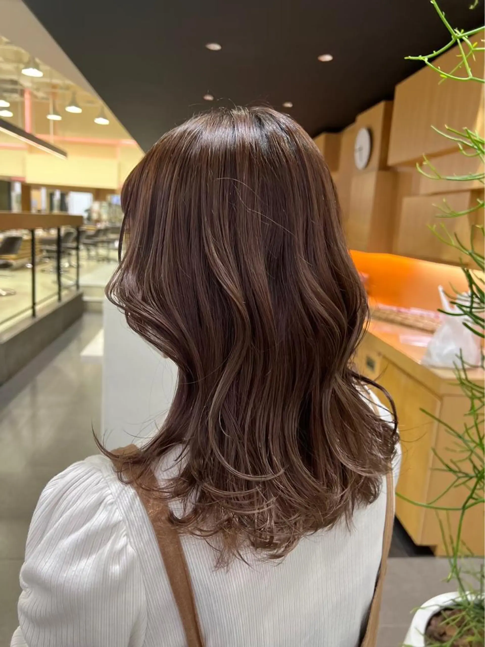 セミロング 🫧カット/パーマ /ネイル/かりん🫧のヘアスタイル