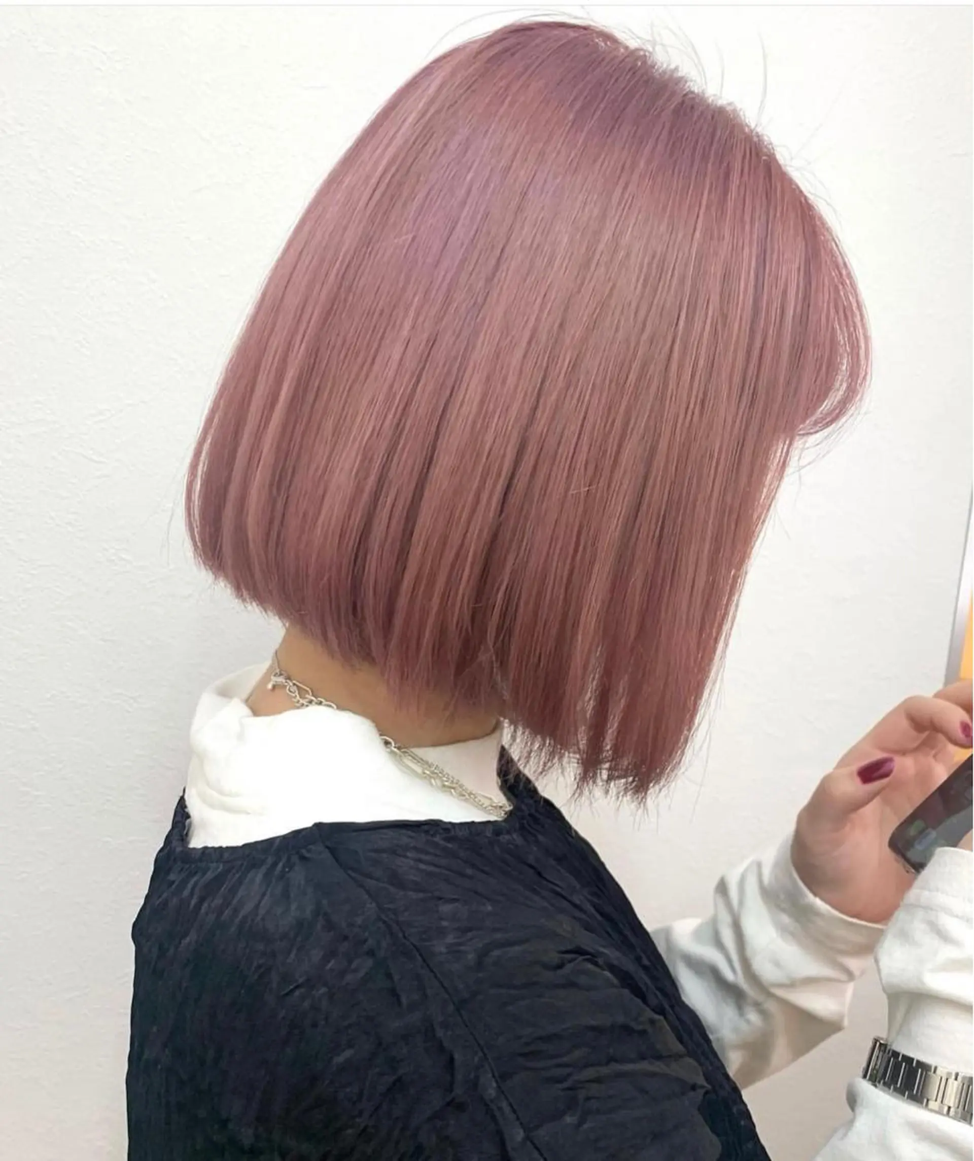 ミディアム カラー ブリーチ ケアブリーチ ハイトーンカラー ピンクカラー ホワイトピンク 遠藤沙也加 /レイヤーカットのヘアスタイル