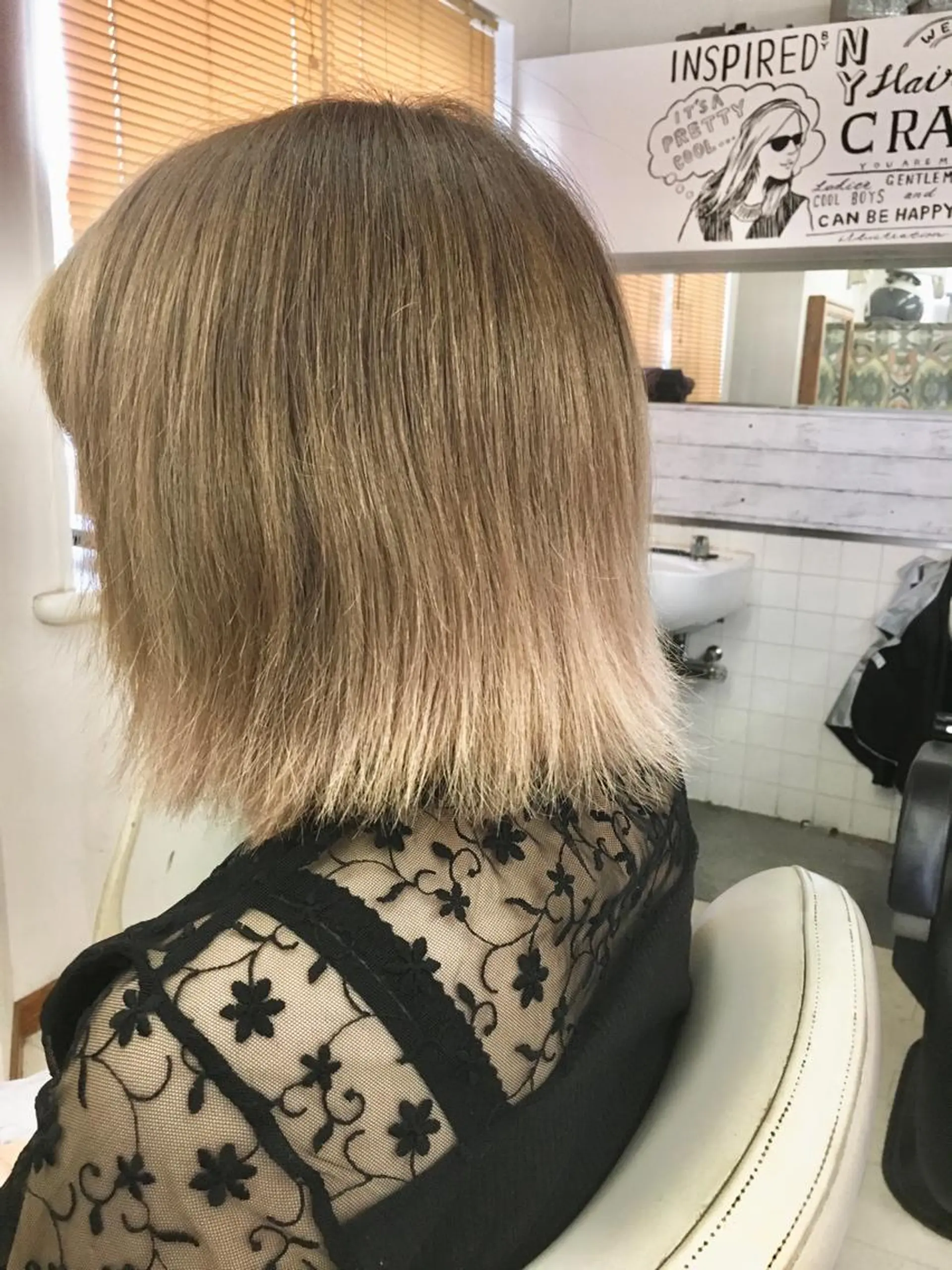 ミディアム カラー CRADLE Takeuchiのヘアスタイル