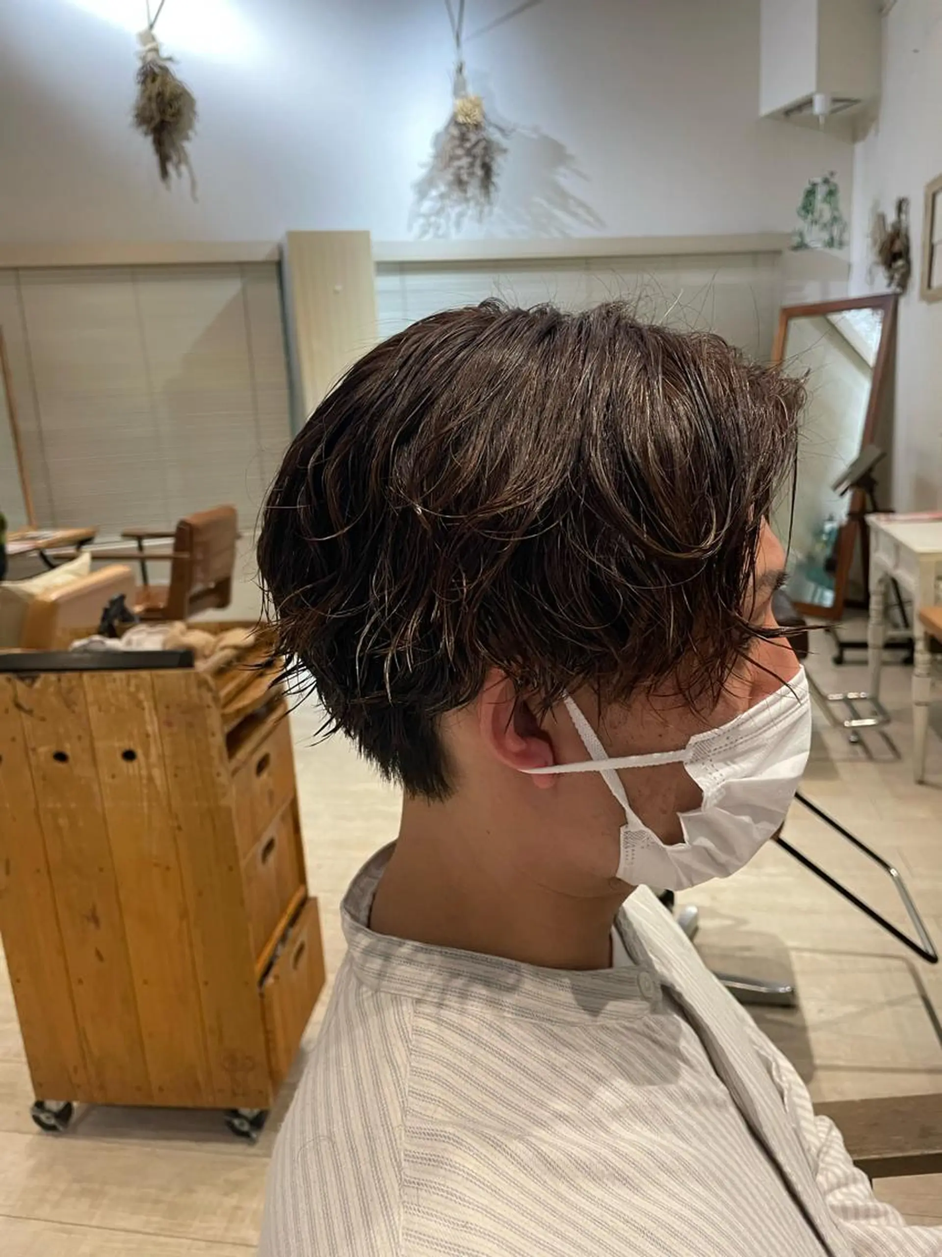 ミディアム カラー メンズ カット ヘアカラー あずま みゆのヘアスタイル