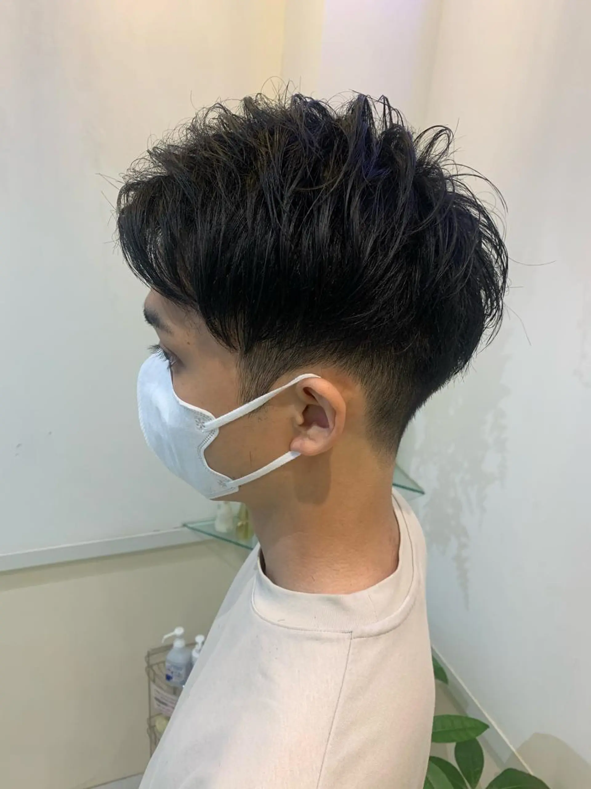 メンズ 刈り上げ 透けるbrown カラー🎗♡yukaのヘアスタイル