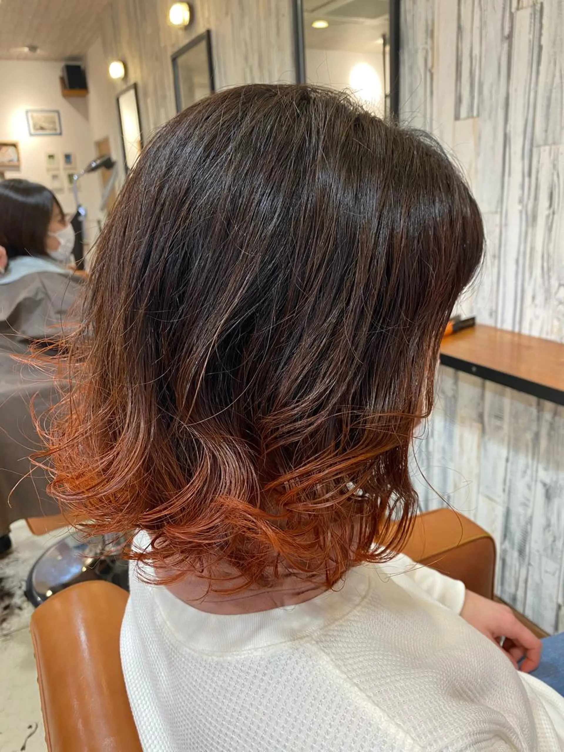 ミディアム カット ヘアカラー トリートメント Keshiki   hair design所属・くびれショート・ボブ カットorパーマ特化のヘアスタイル