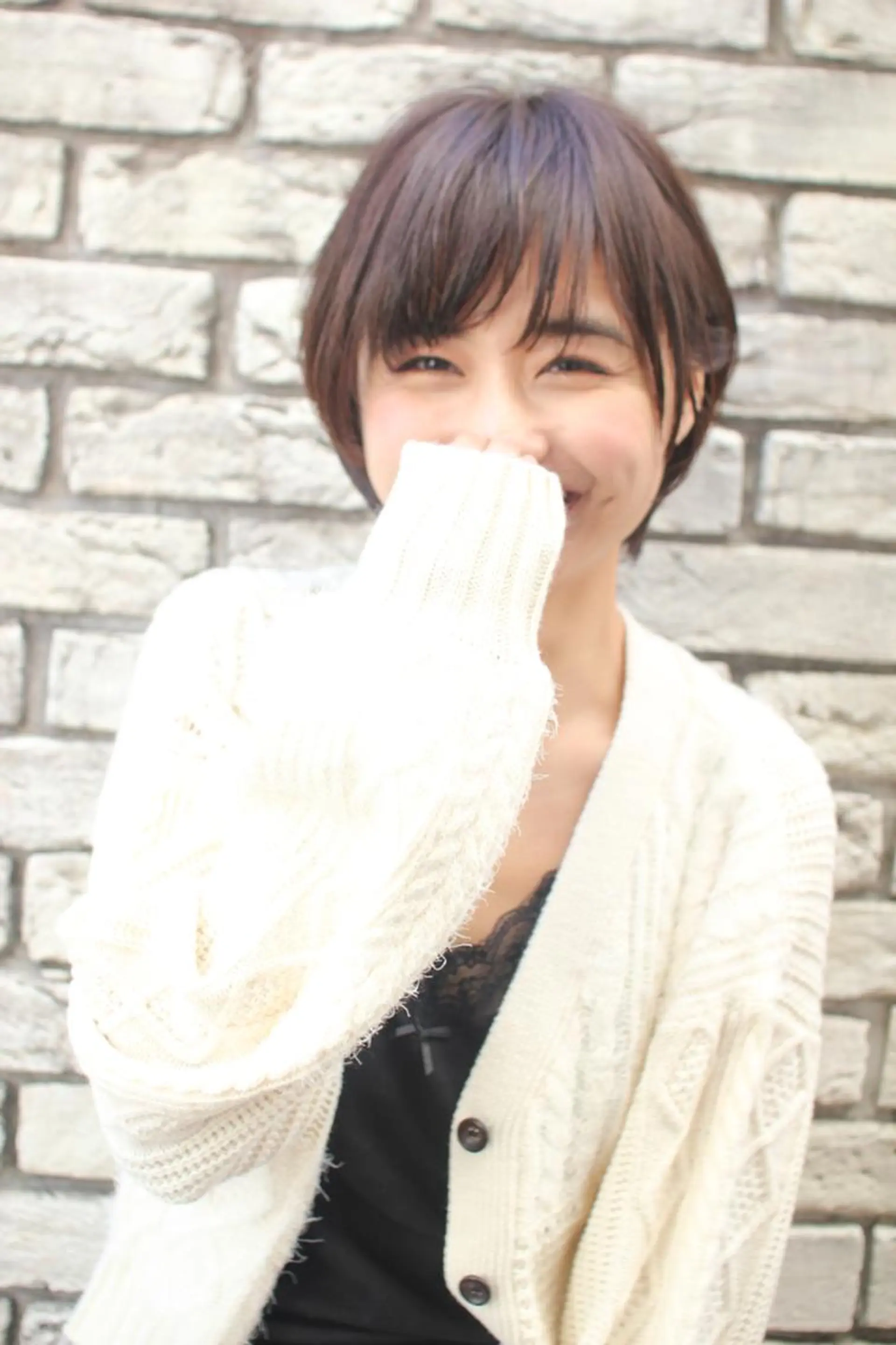 ショート カラー 羽田 ひろむのヘアスタイル