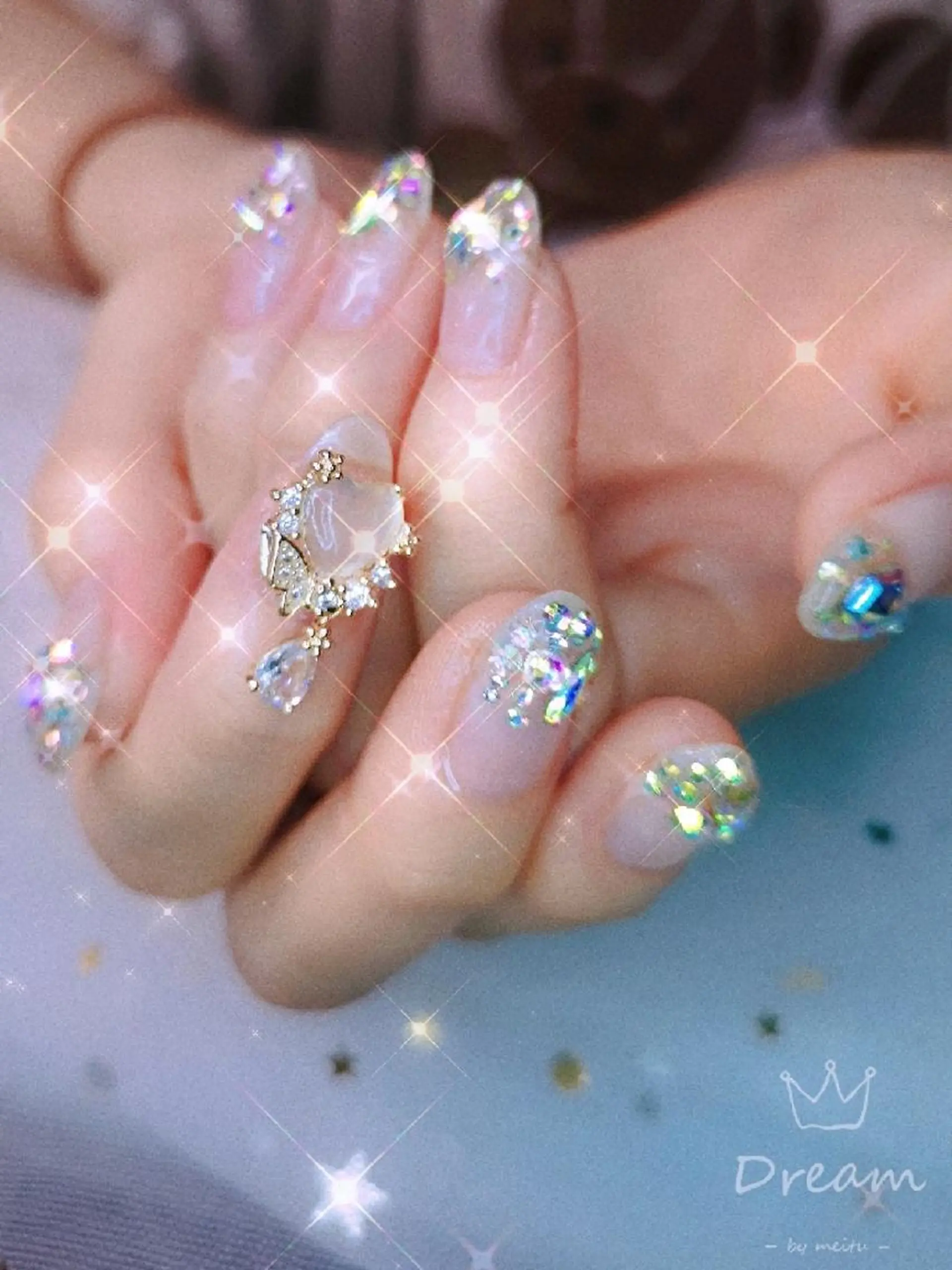 ミディアム ネイル ハンドネイル ネイリストゆか💅 長さだし、深爪矯正のネイルデザイン