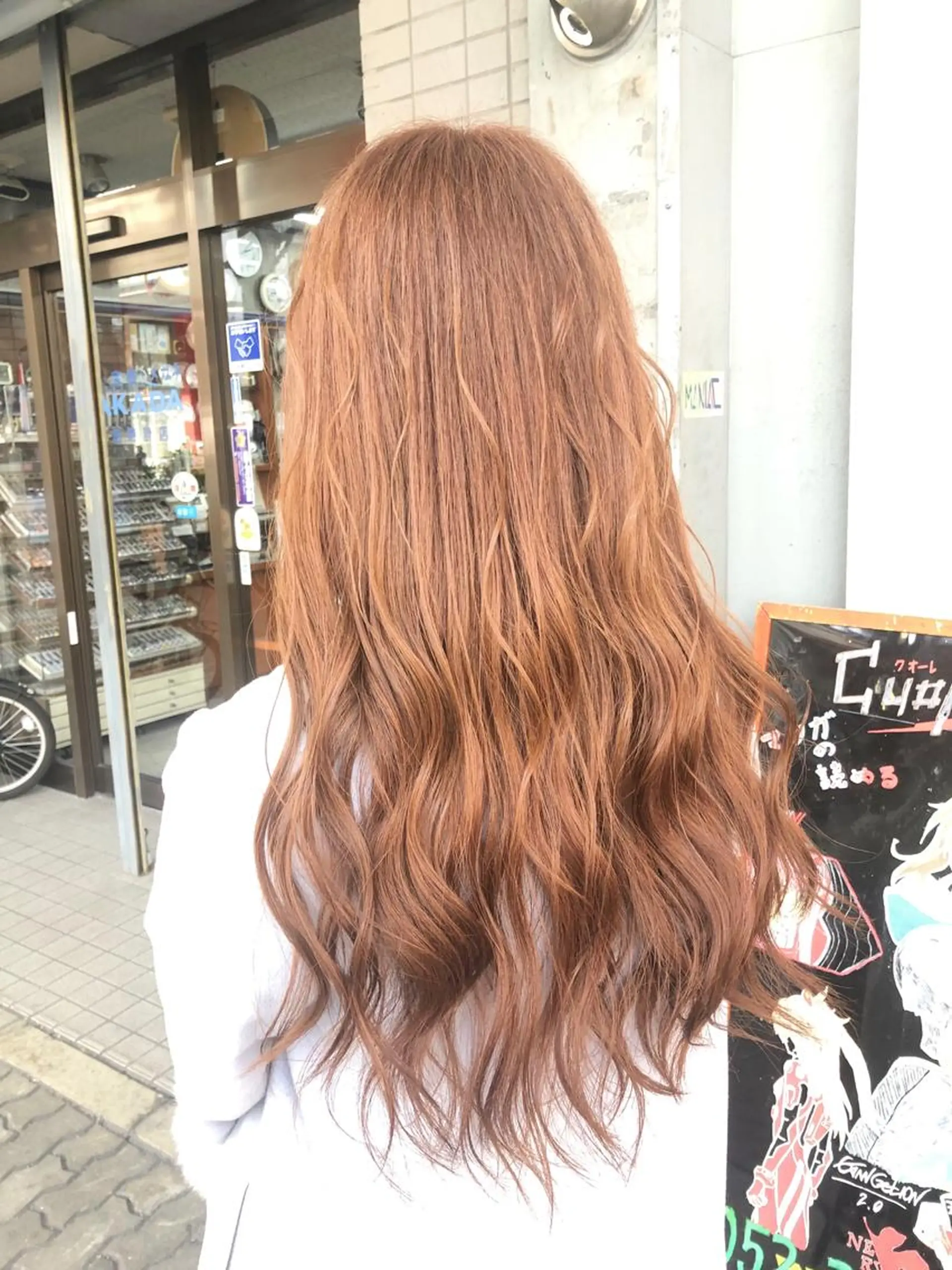 セミロング ヘアカラー ゆぴ☾‪/推しカラー /ハイトーンのヘアスタイル