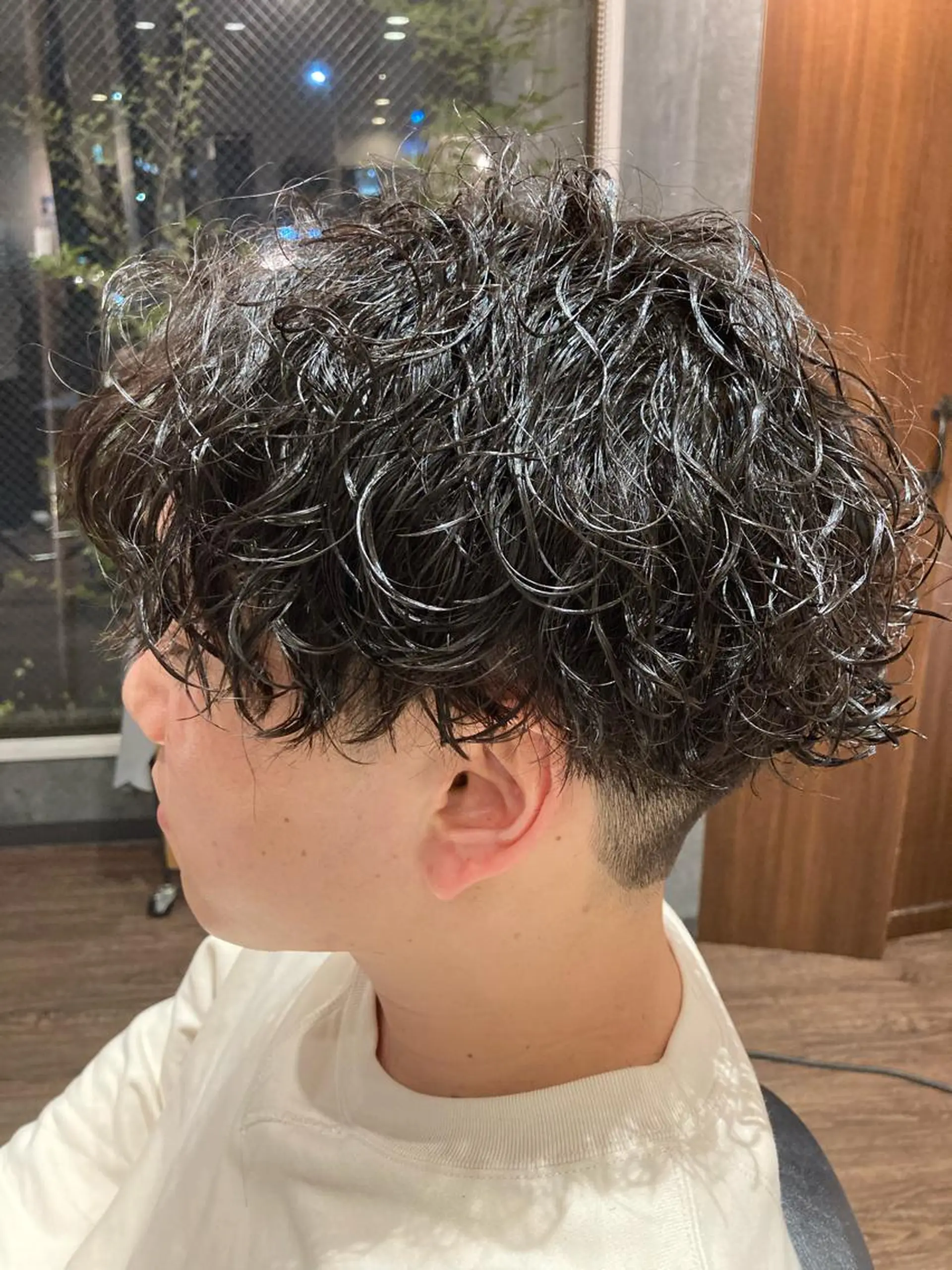 ショート パーマ ツイストスパイラルパーマ スパイラルパーマ カット パーマ 橋本 和弥のヘアスタイル