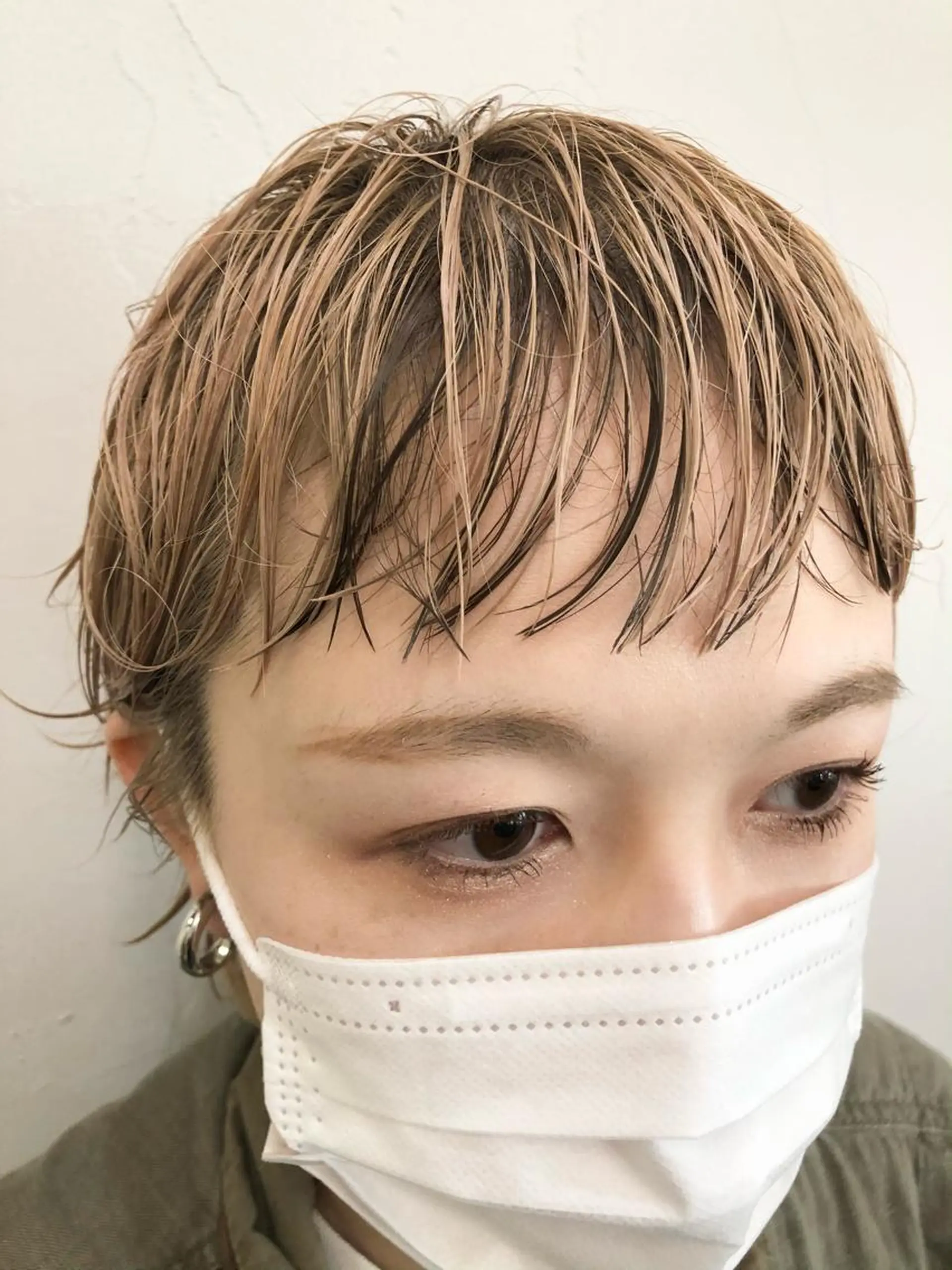 ショート カラー ベージュカラー ダブルカラー ヘアカラー 千葉 郁也のヘアスタイル