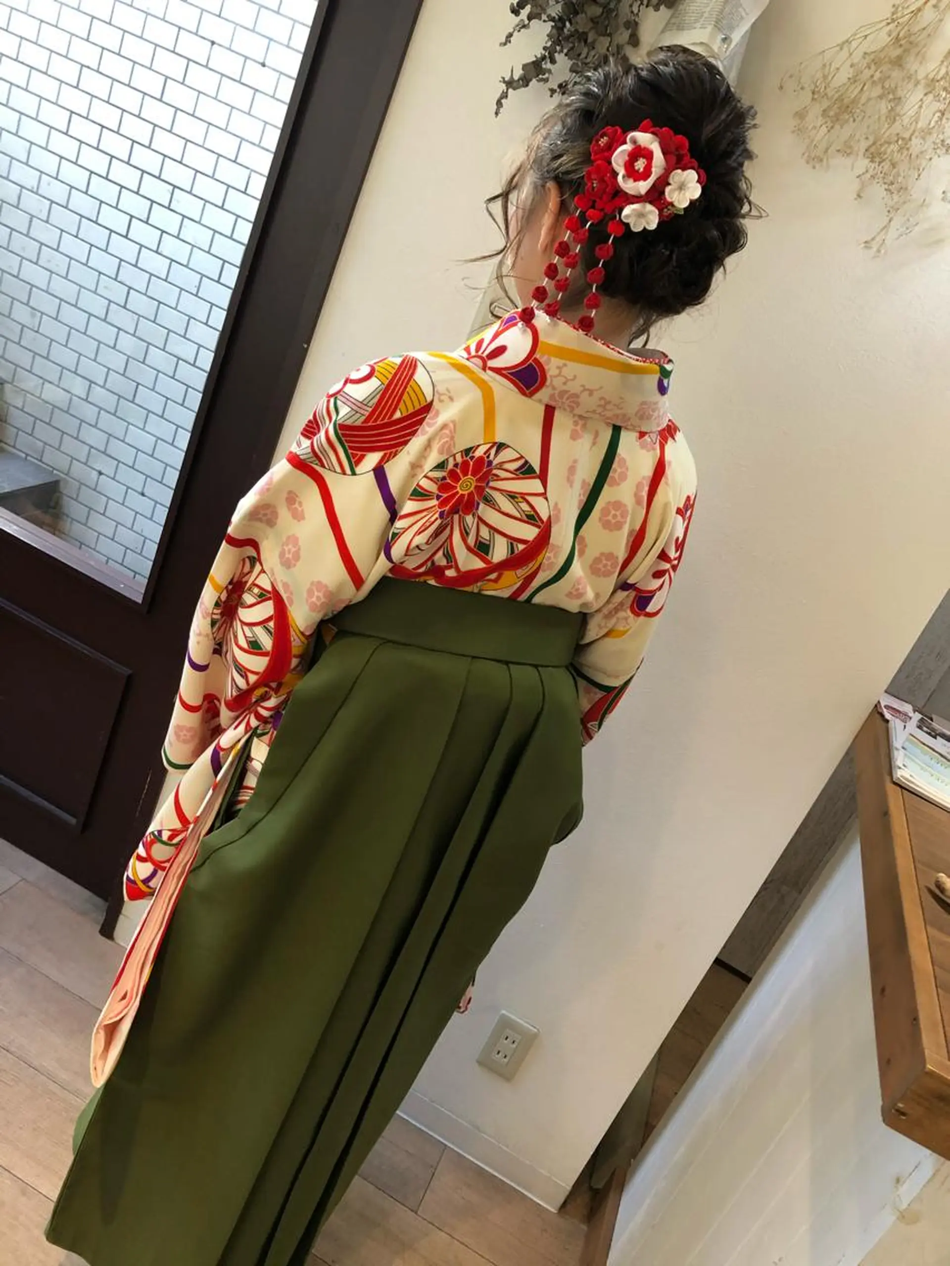 着付け COLO✨️ 白川綺香のヘアスタイル