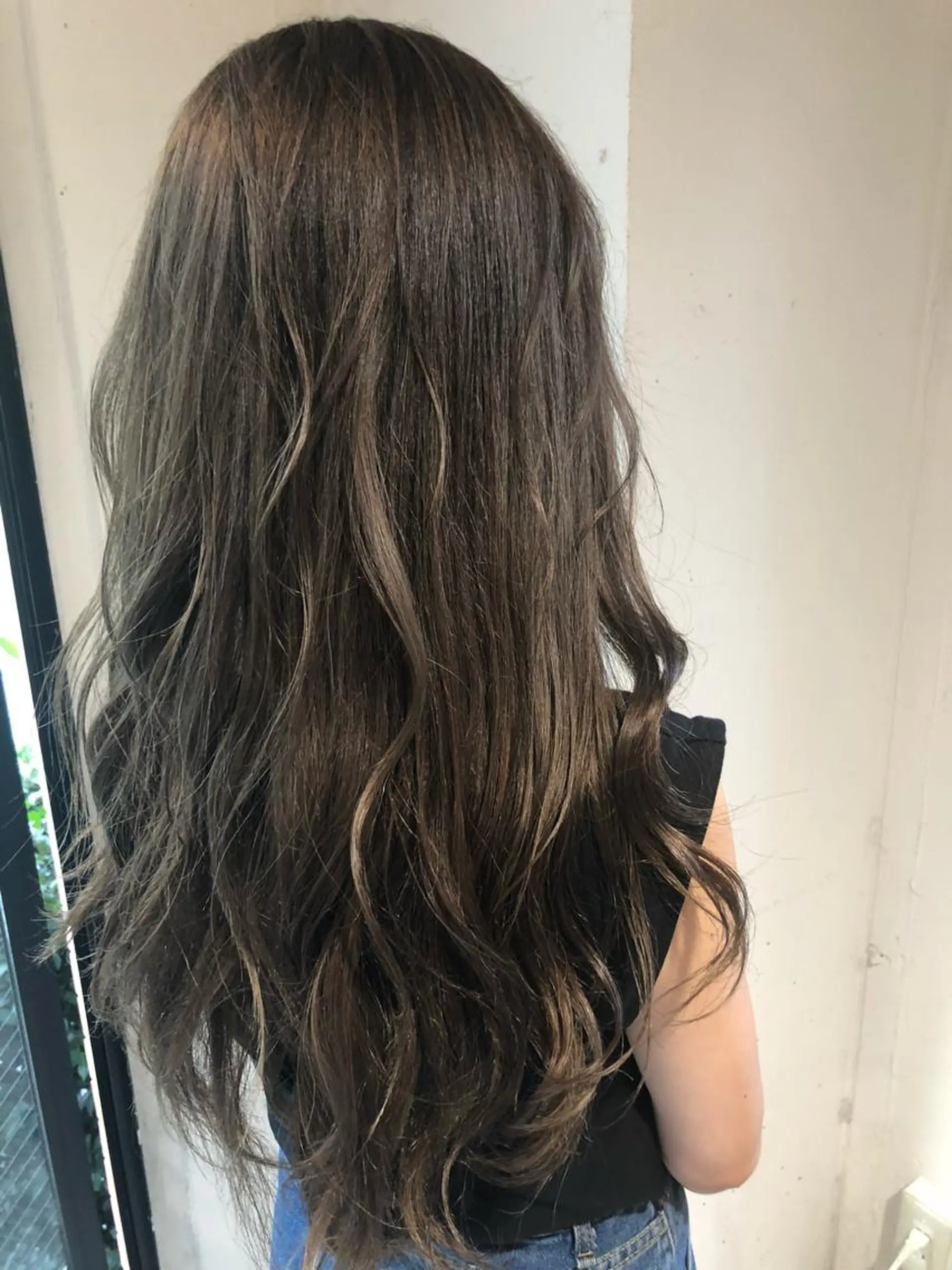 ロング カラー ヘアアレンジ ネイル マツエク・マツパ GO TODAY SHAiRE SALON所属・透明感カラー🤎 ゆりのヘアスタイル