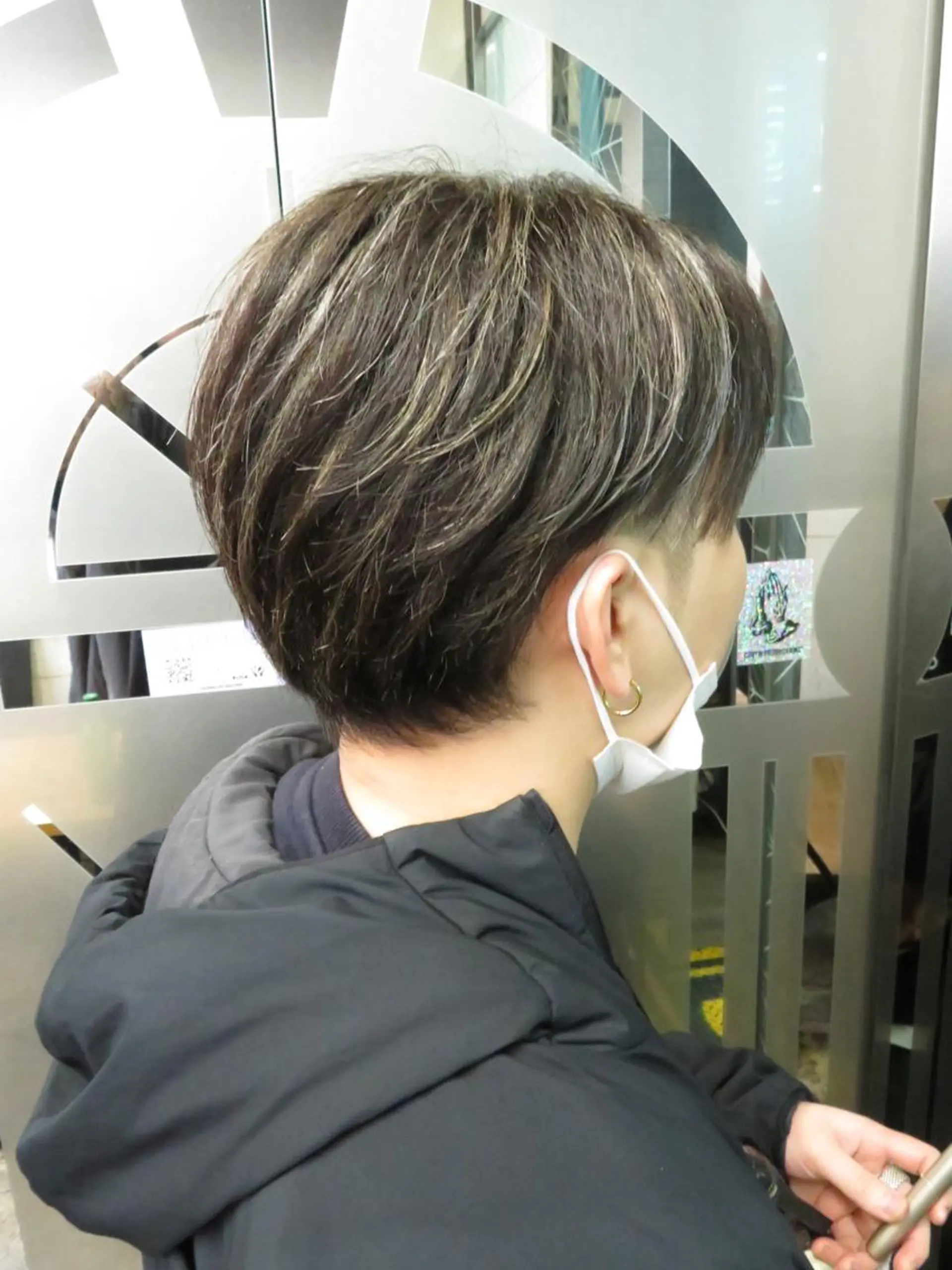 カラー メンズ メンズハイライト ハイライトカラー Le'a所属・渋谷/フェード/ 國分 翔のヘアスタイル