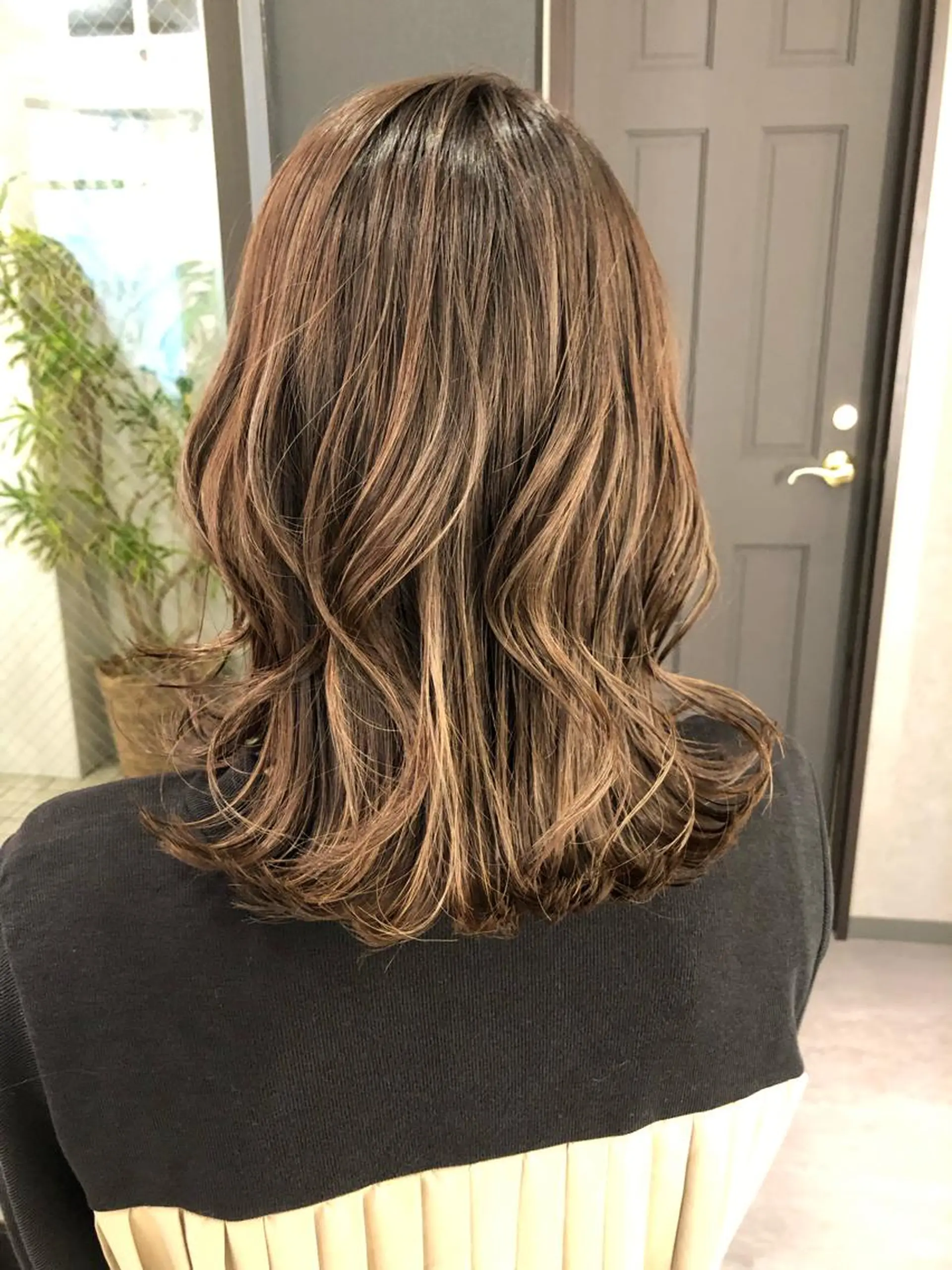 ミディアム カラー パーマ 天野 涼のヘアスタイル