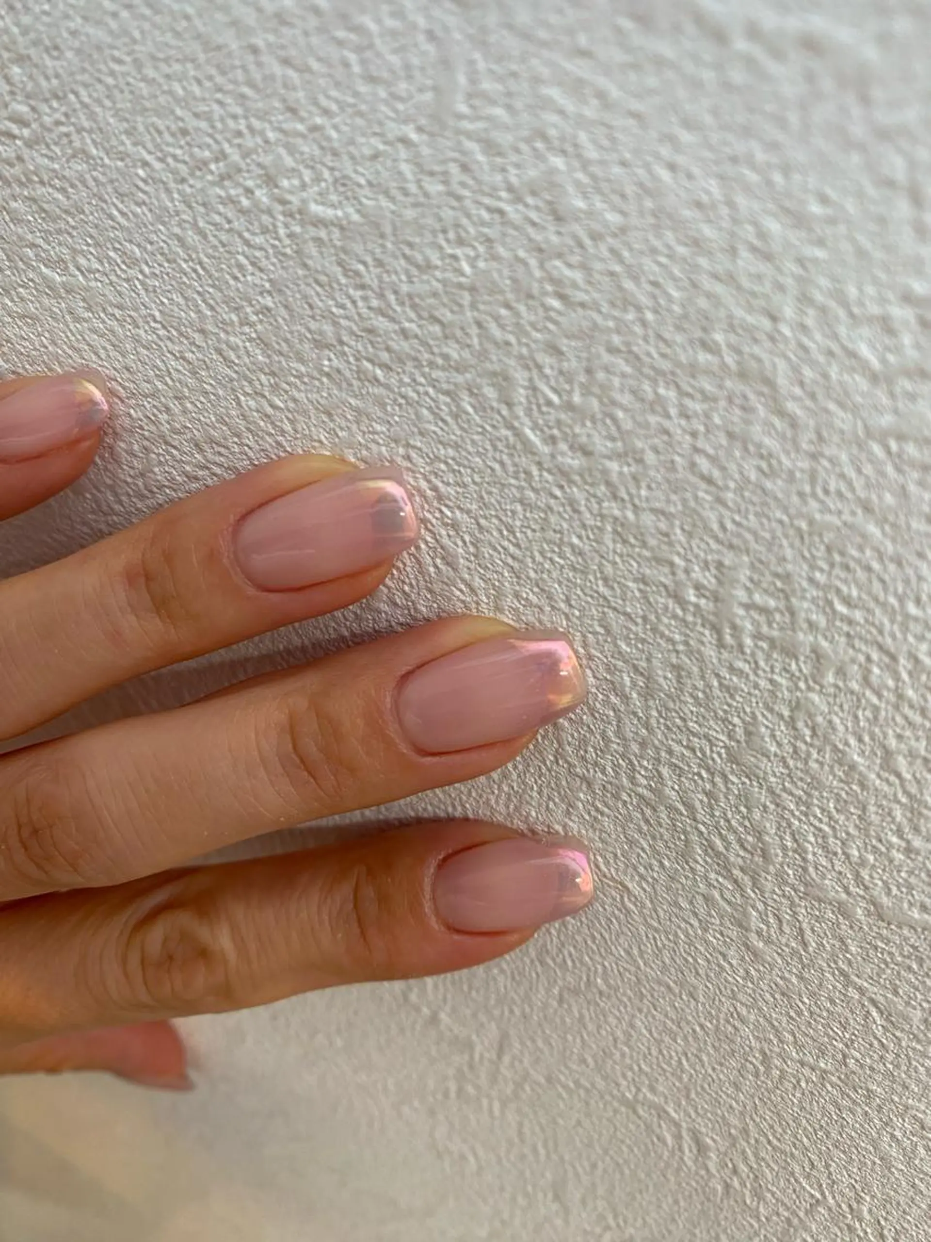 ネイル オーロラネイル フレンチネイル ミラーネイル ハンドネイル 表参道colore所属・表参道colore店 REICAのネイルデザイン