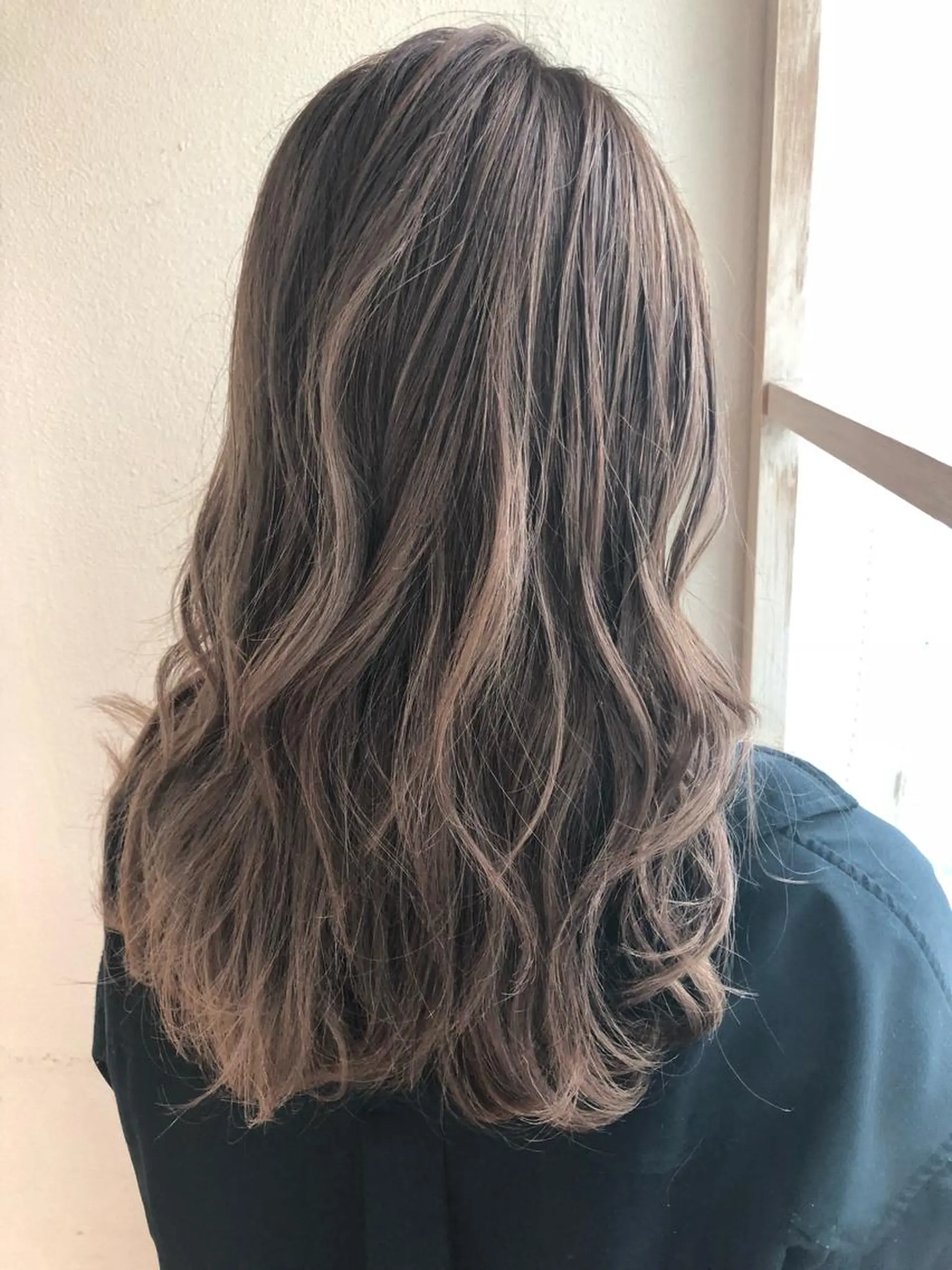 セミロング カラー ブリーチ ダブルカラー 【1日2名様限定】 AFLOAT白川雄副のヘアスタイル