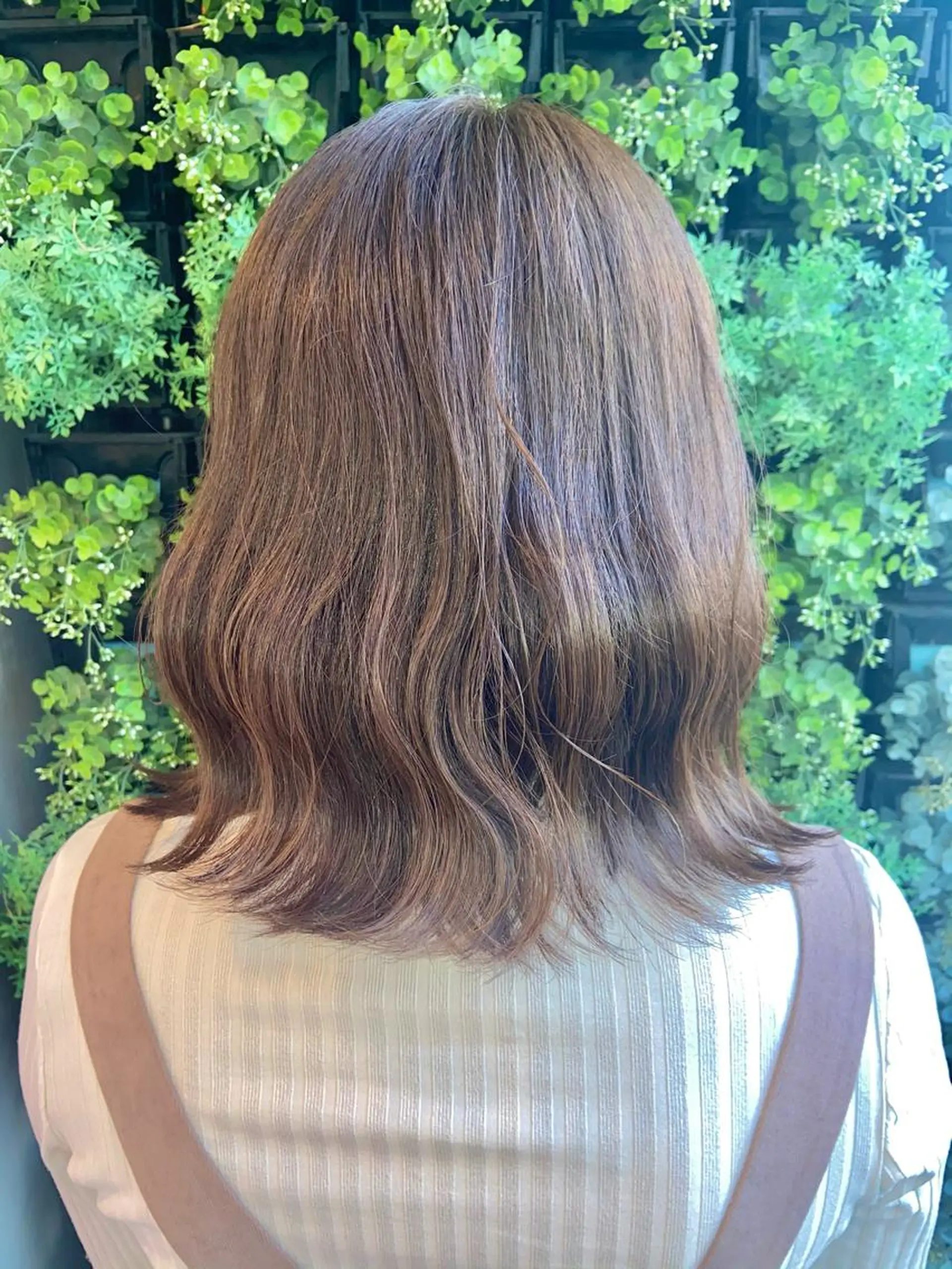 ミディアム カラー SALOWIN 新宿三丁目East所属・縮毛矯正/艶カラー /美髪/ﾒｸﾞﾐのヘアスタイル