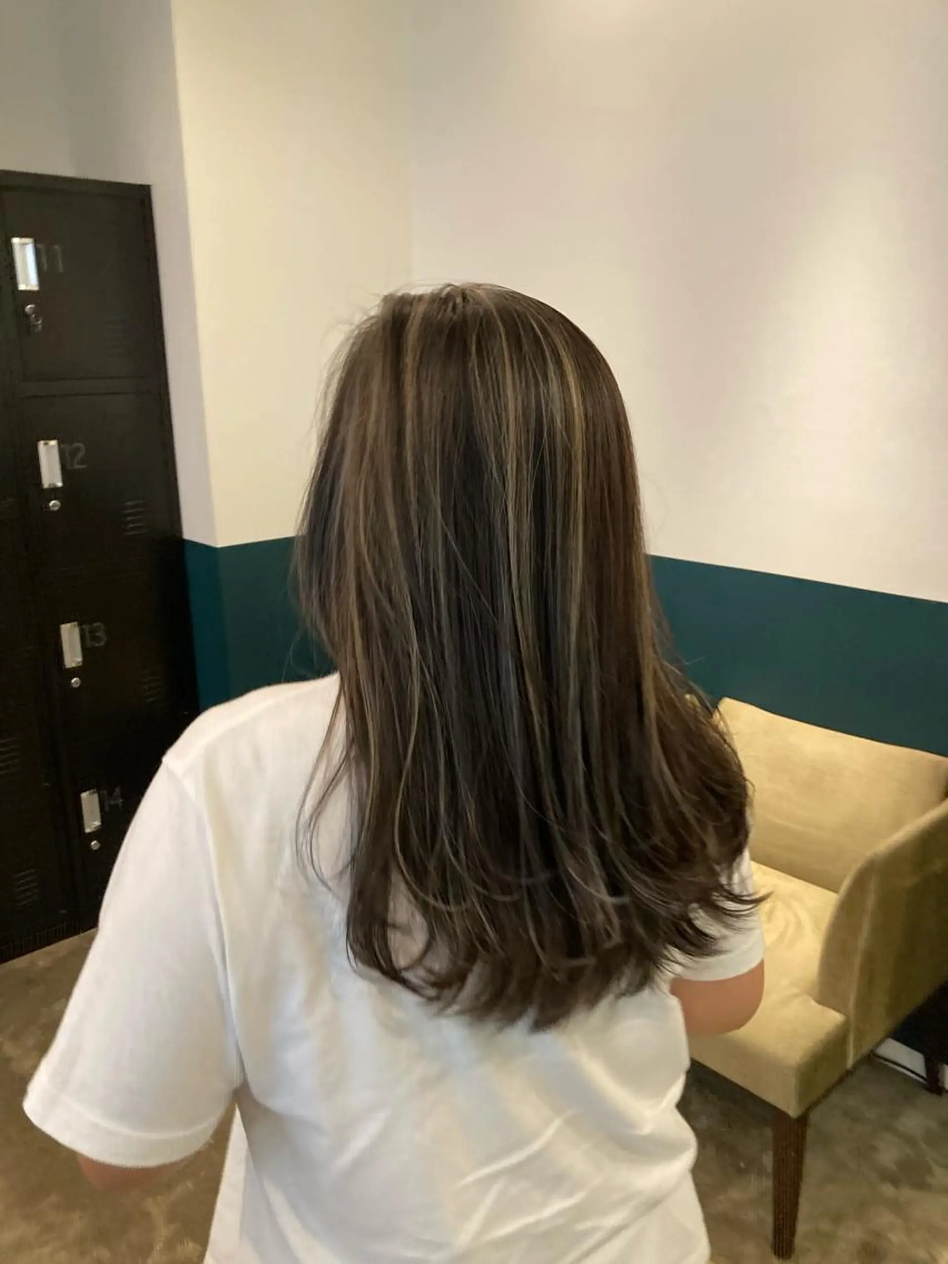 セミロング 高山 鳳成のヘアスタイル