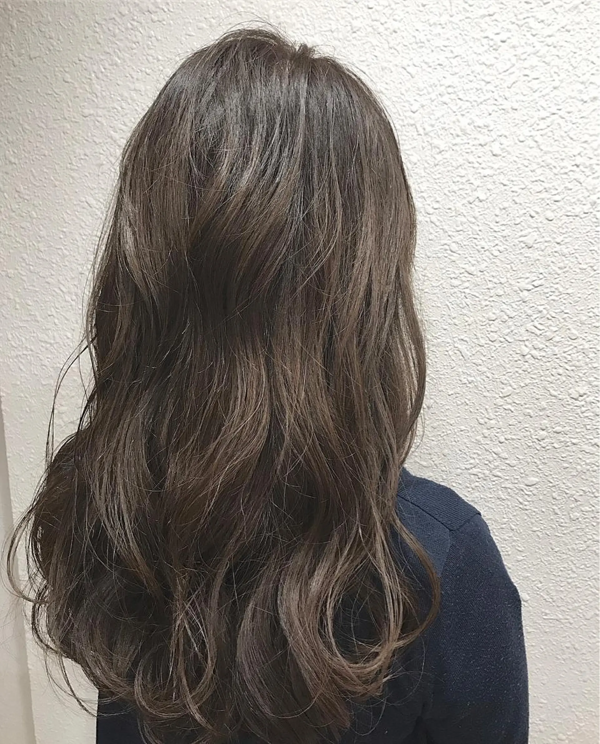 カラー アッシュ ベージュカラー she2.shinjuku所属・takumi Hのヘアスタイル