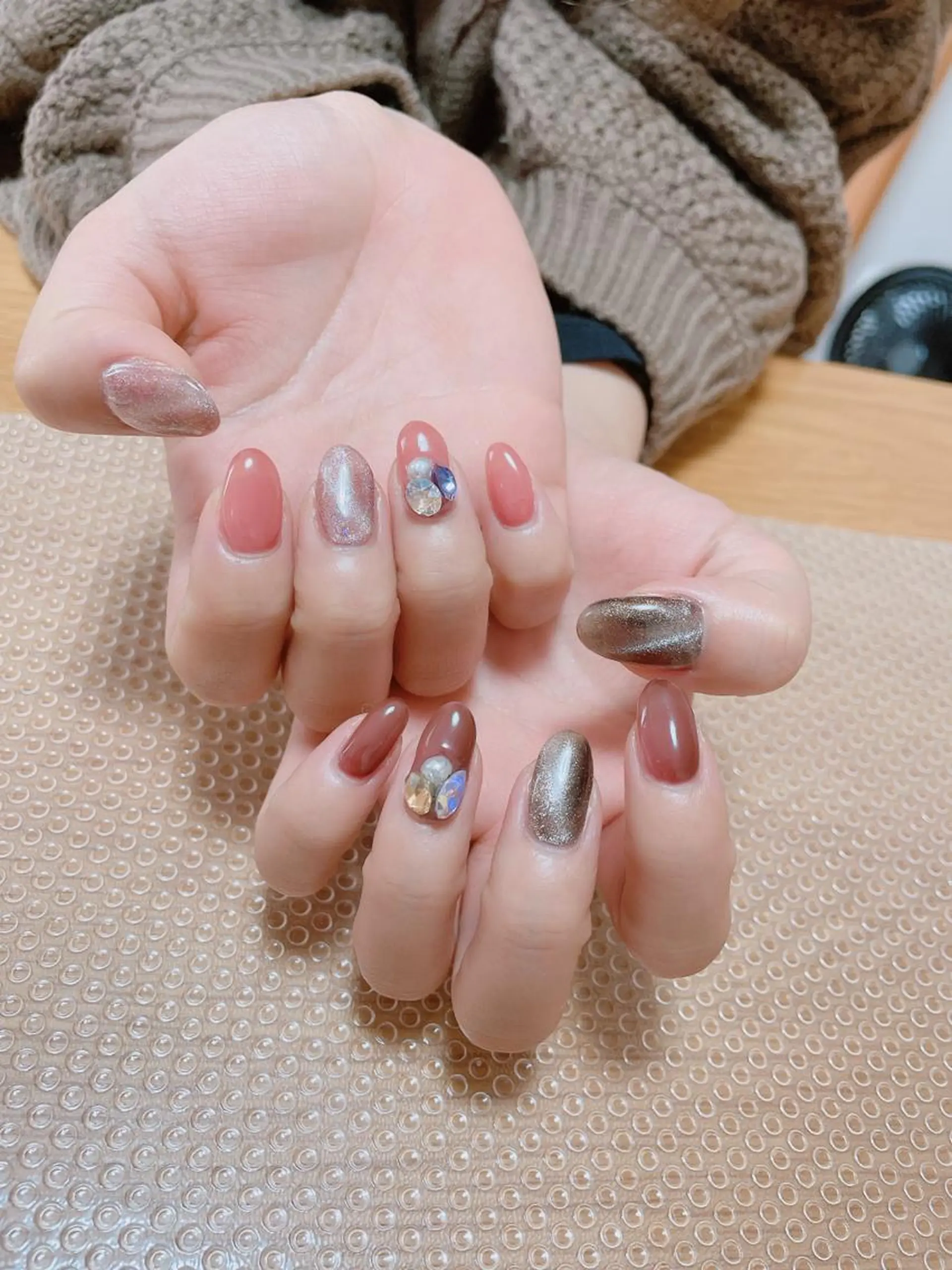 ネイル アートネイル マグネットネイル ハンドネイル nakamoto yuukaのネイルデザイン