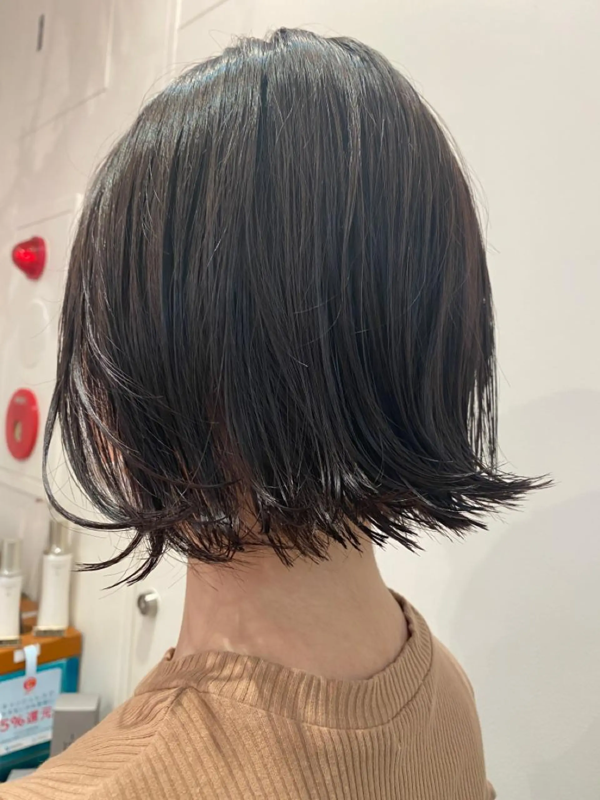 ショート カラー salowin渋谷kitaya park前所属・RIKA韓国ヘア/く びれヘア/上品カラーのヘアスタイル