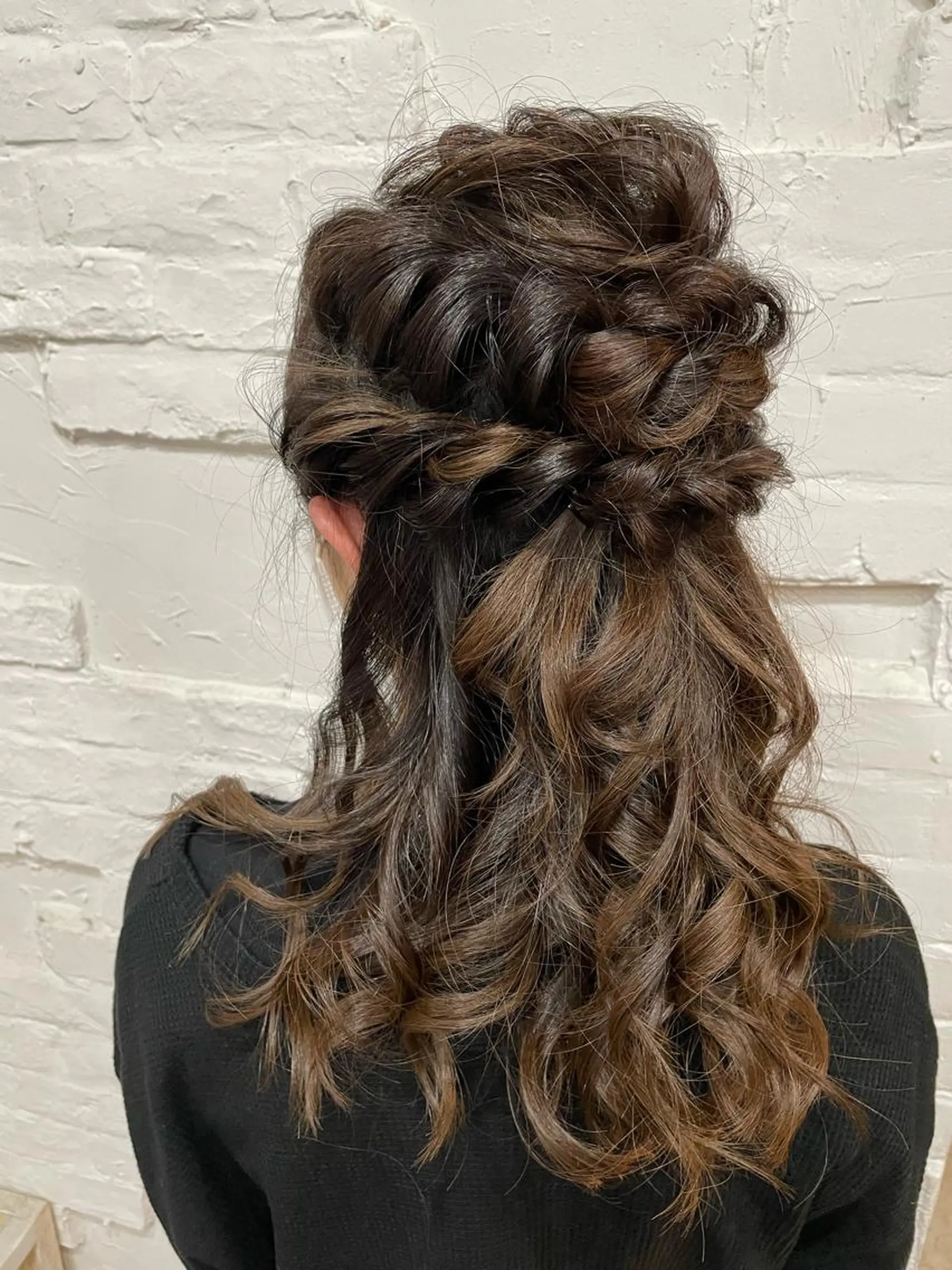 セミロング ヘアアレンジ ハーフアップ ヘアセット 【ピンク/韓国ヘア/ ヘアセット】亜海のヘアスタイル